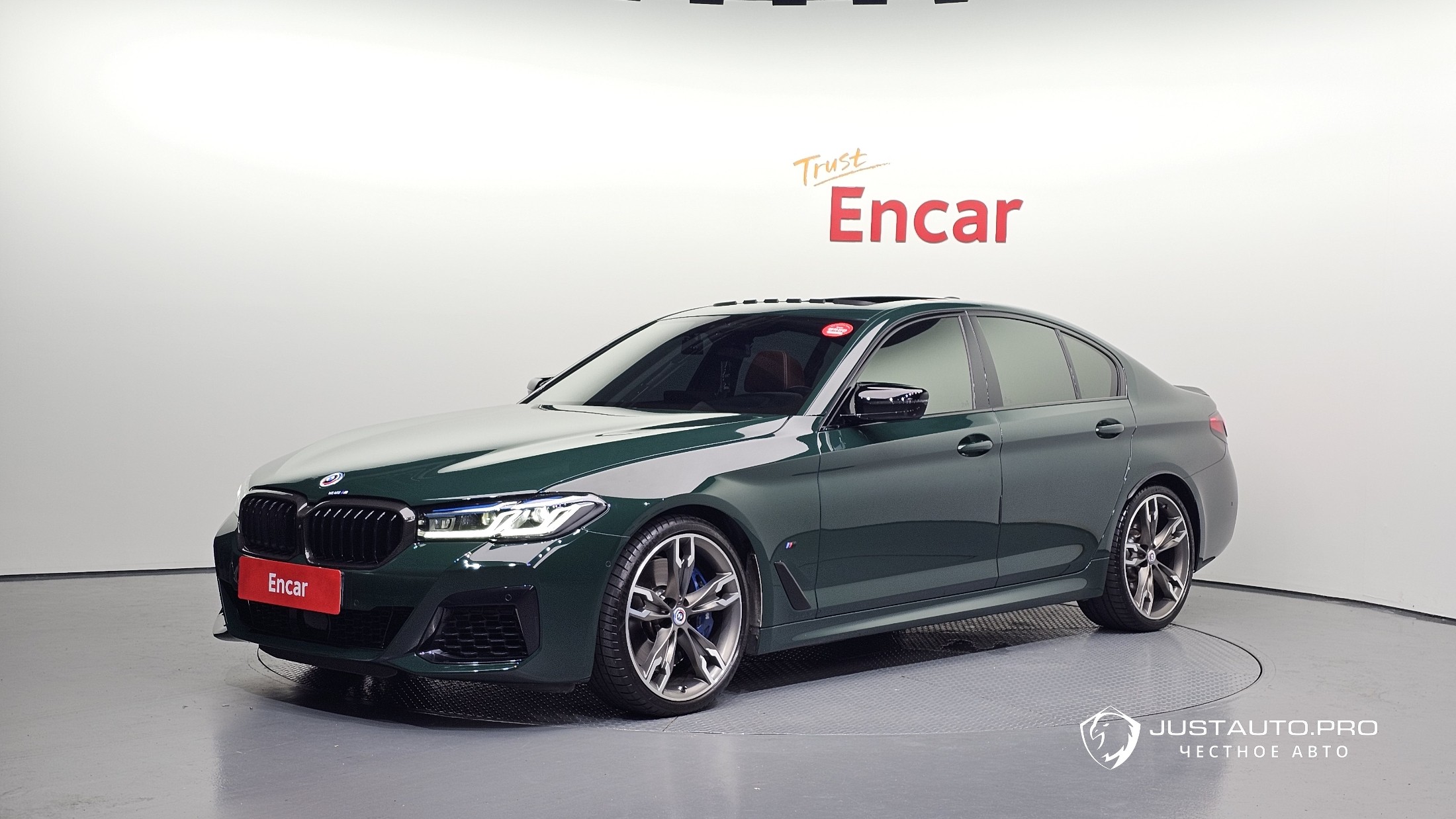Автомобиль BMW 5-Series