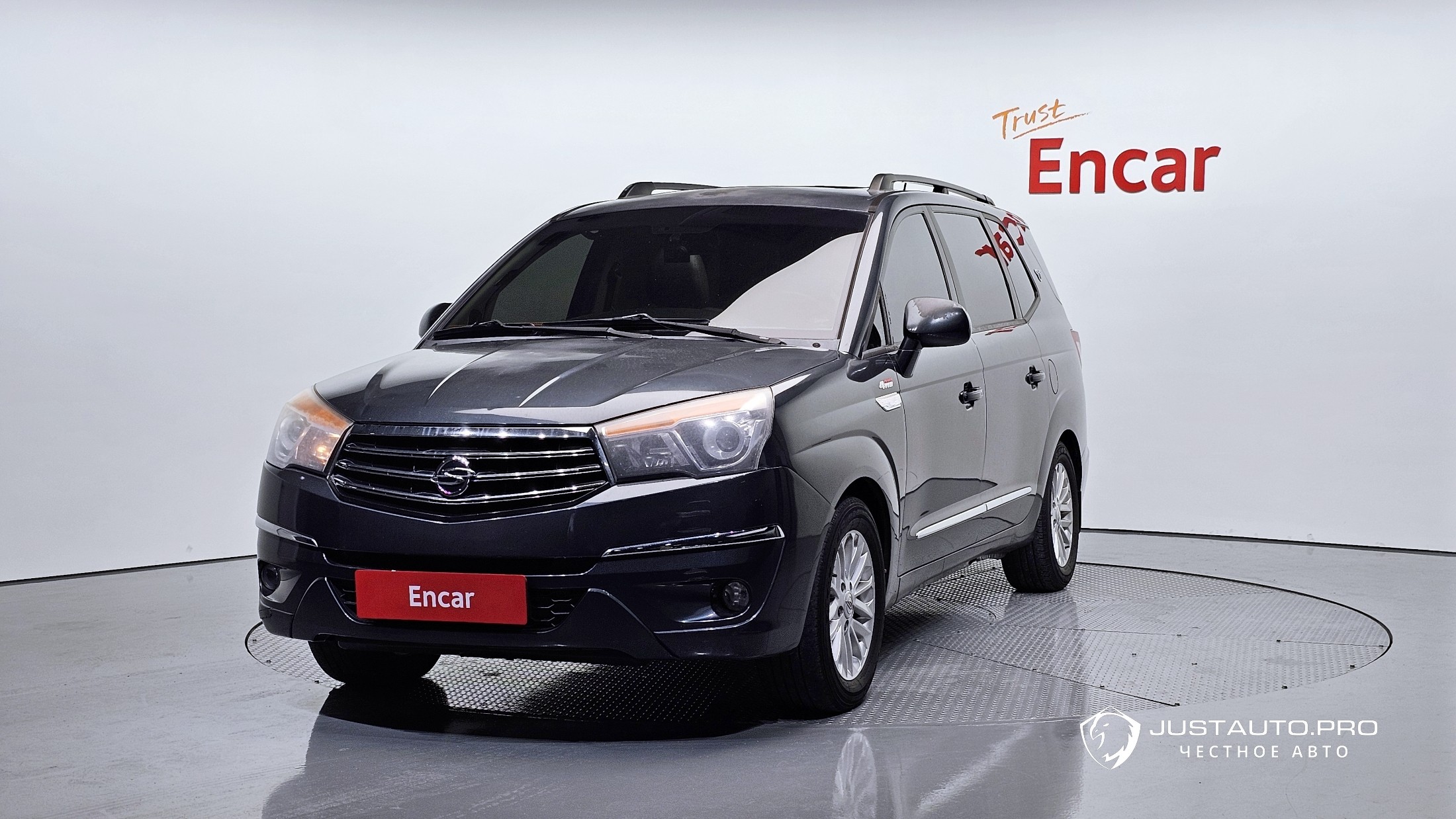 Автомобиль KG_Mobility_Ssangyong KORANDO