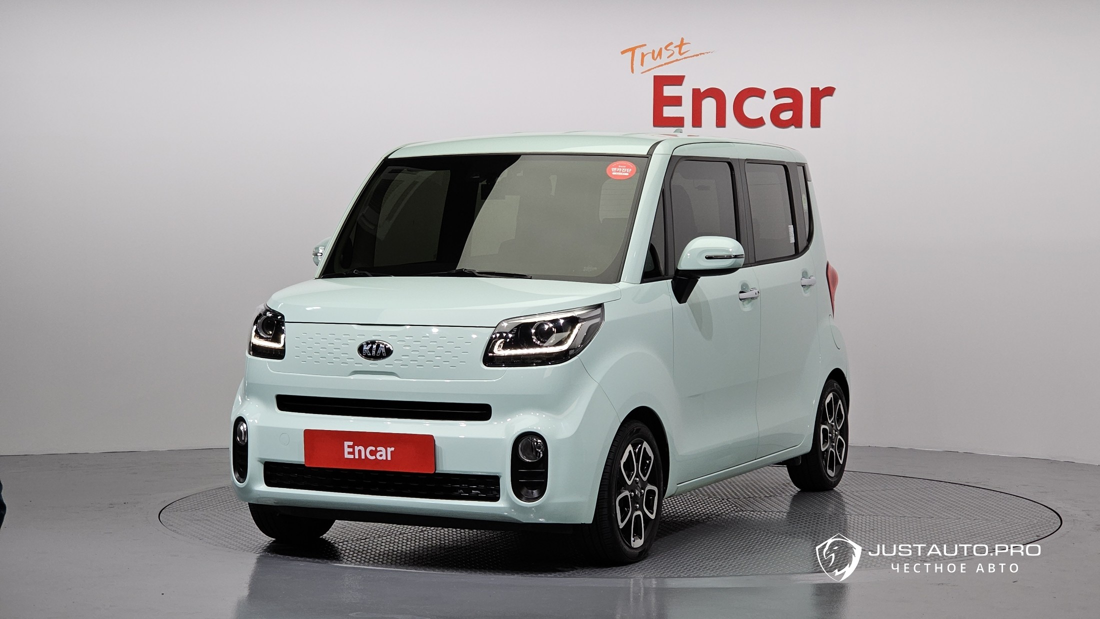 Автомобиль Kia RAY