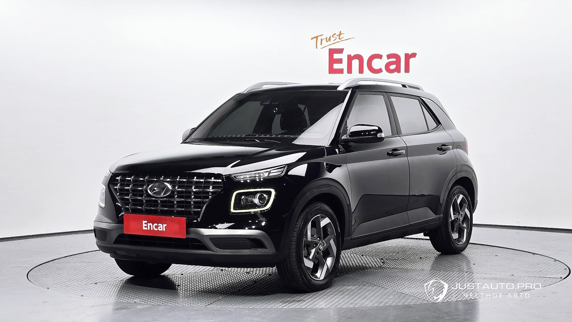 Автомобиль Hyundai Venue