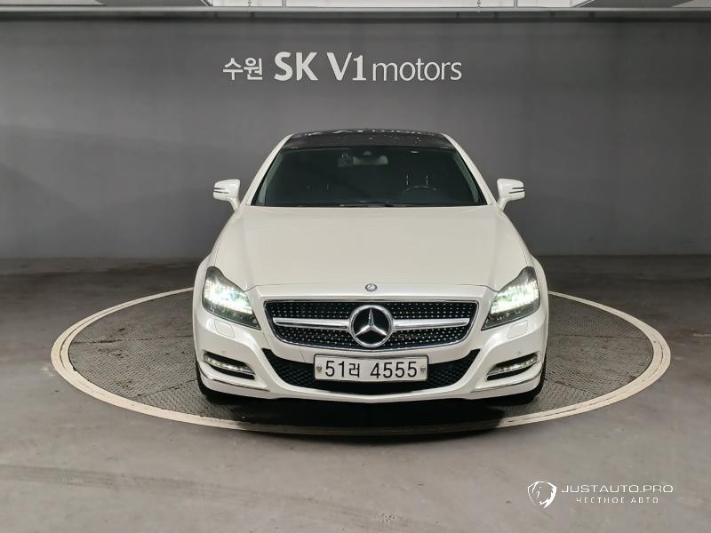Автомобиль Mercedes-Benz CLS-Class