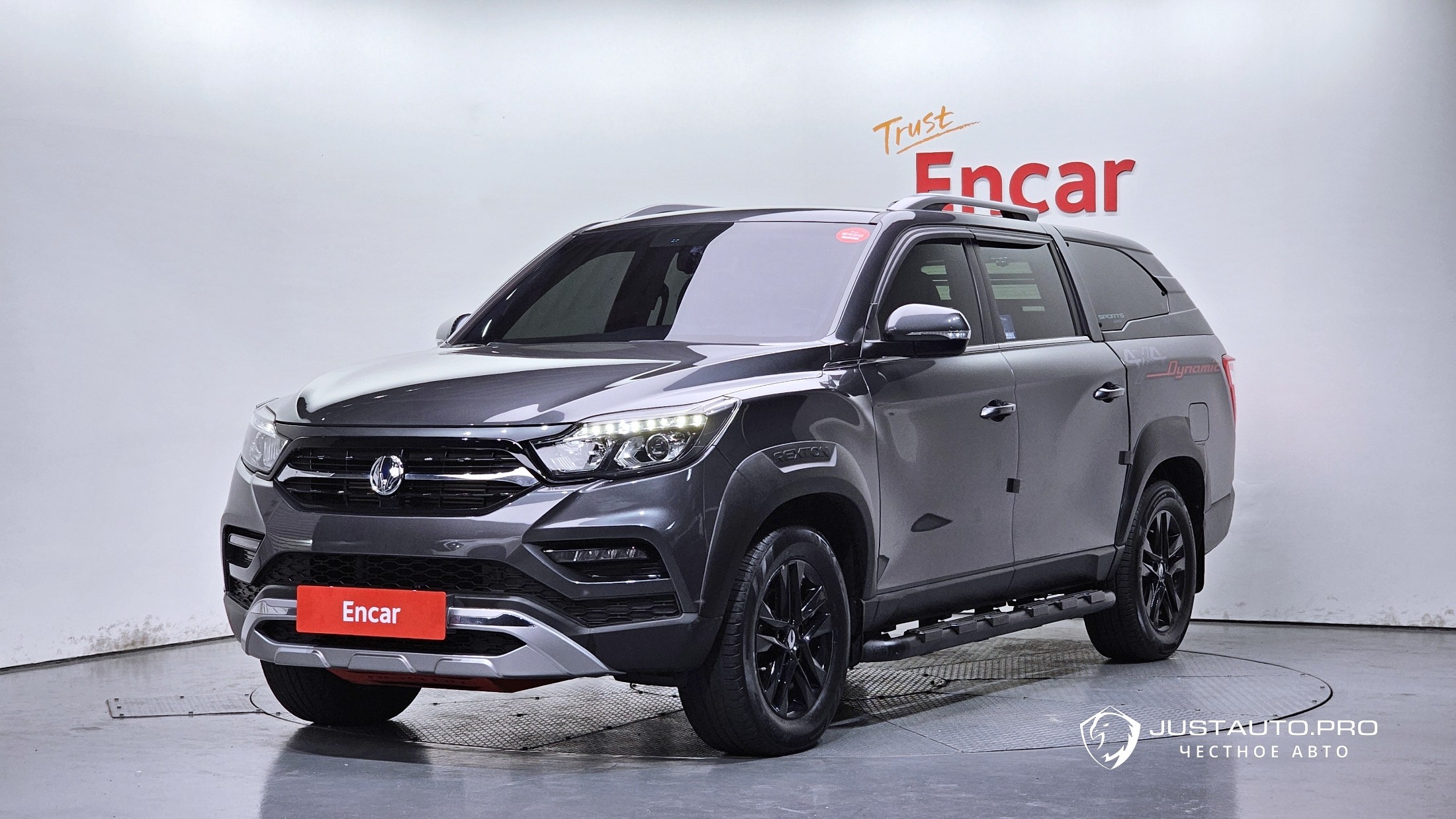 Автомобиль KG_Mobility_Ssangyong Rexton
