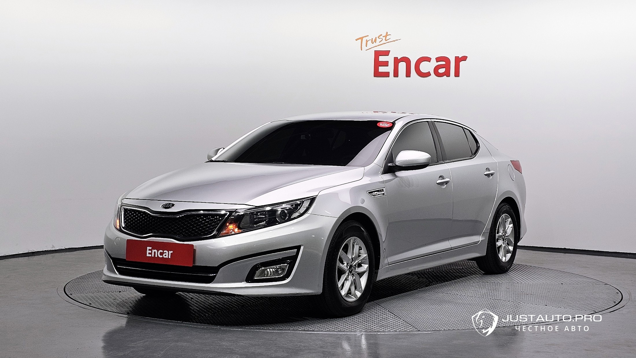 Автомобиль Kia K5