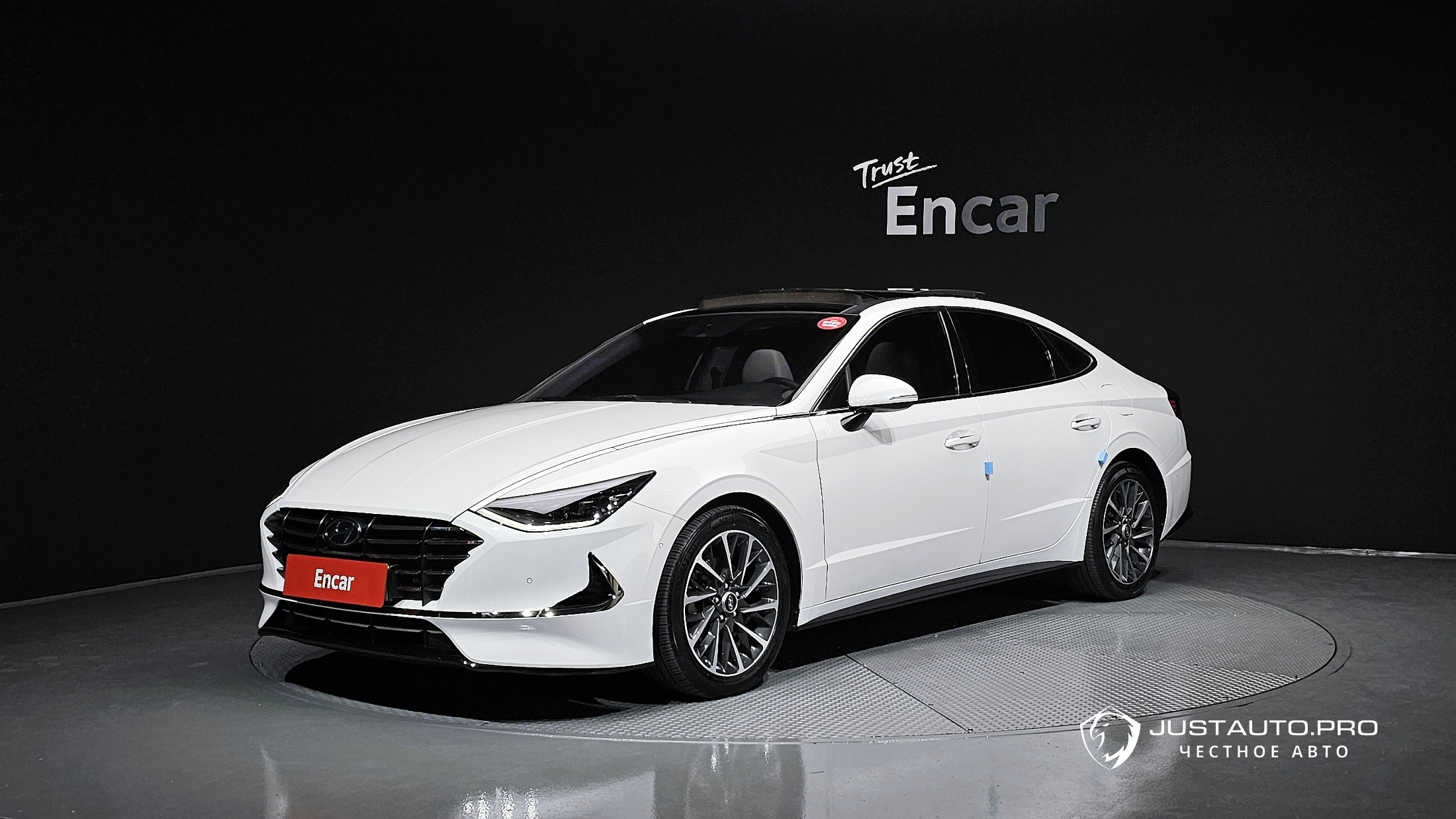 Автомобиль Hyundai Sonata