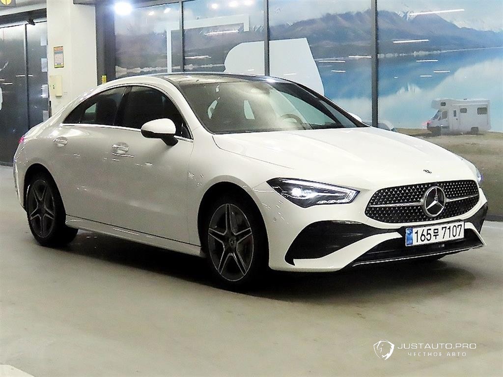 Автомобиль Mercedes-Benz CLA-Class