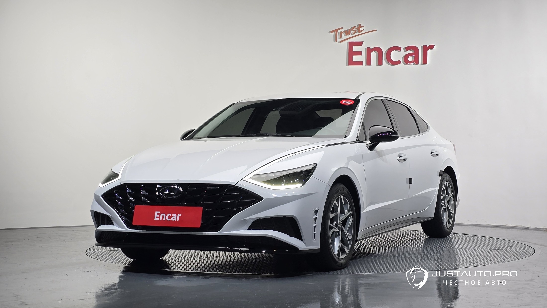 Автомобиль Hyundai Sonata