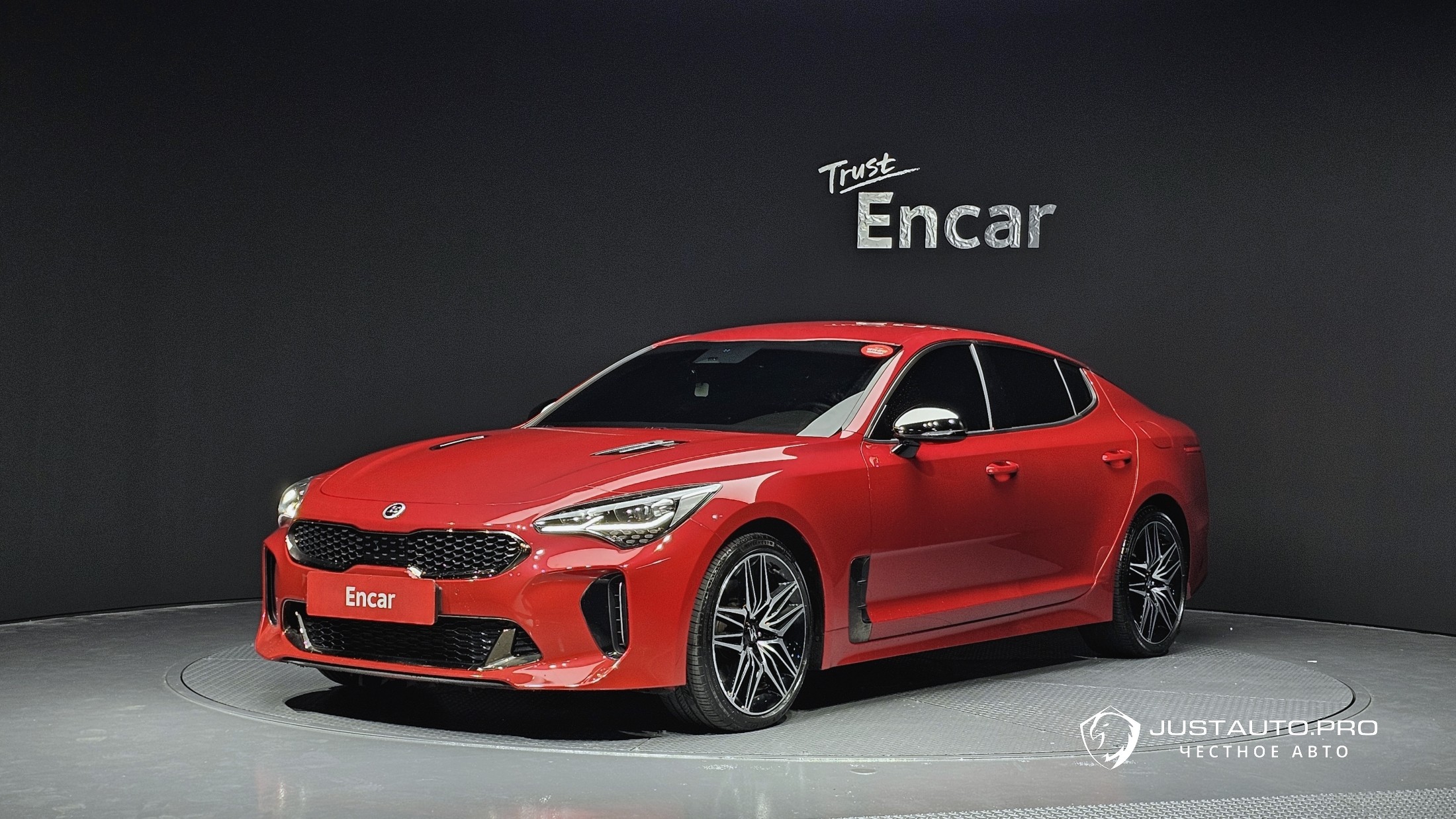 Автомобиль Kia Stinger