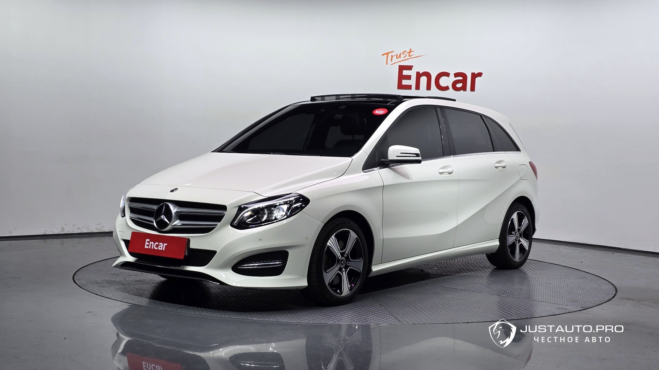 Автомобиль Mercedes-Benz B-Class