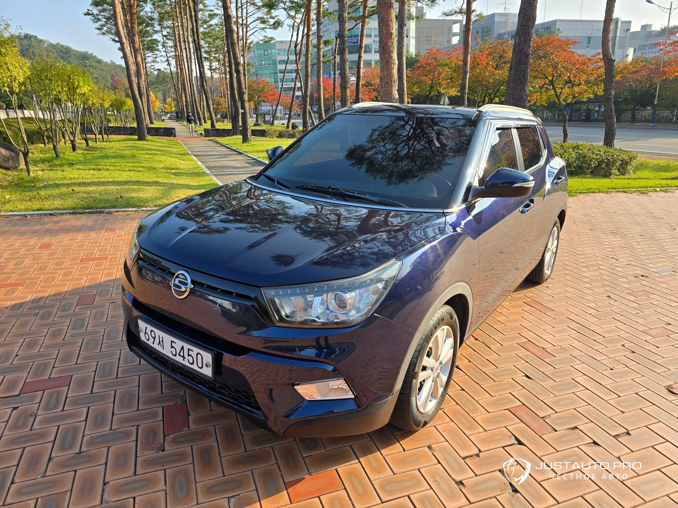 Автомобиль KG_Mobility_Ssangyong TIBOLI