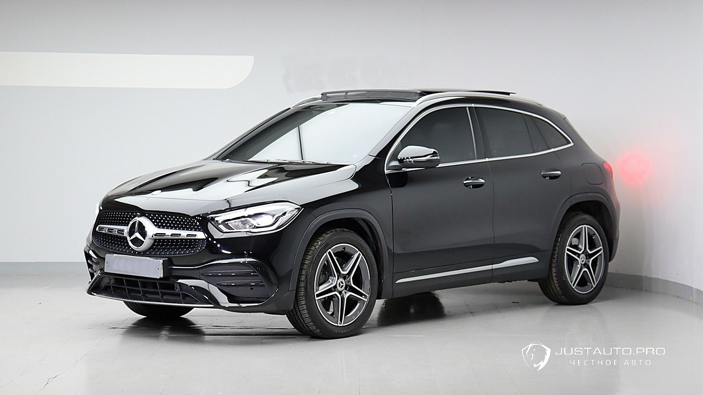 Автомобиль Mercedes-Benz GLA-Class
