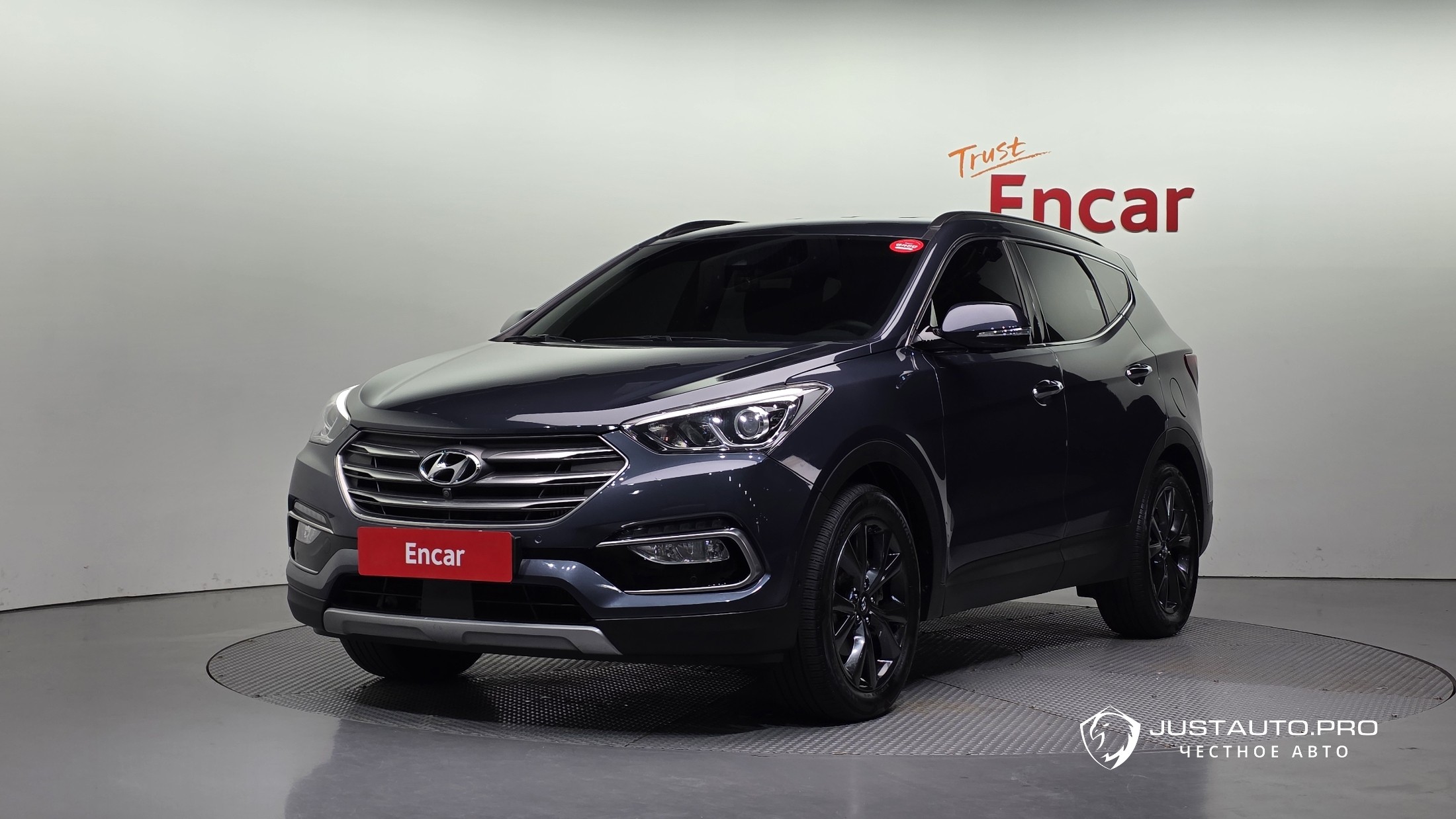 Автомобиль Hyundai Santafe