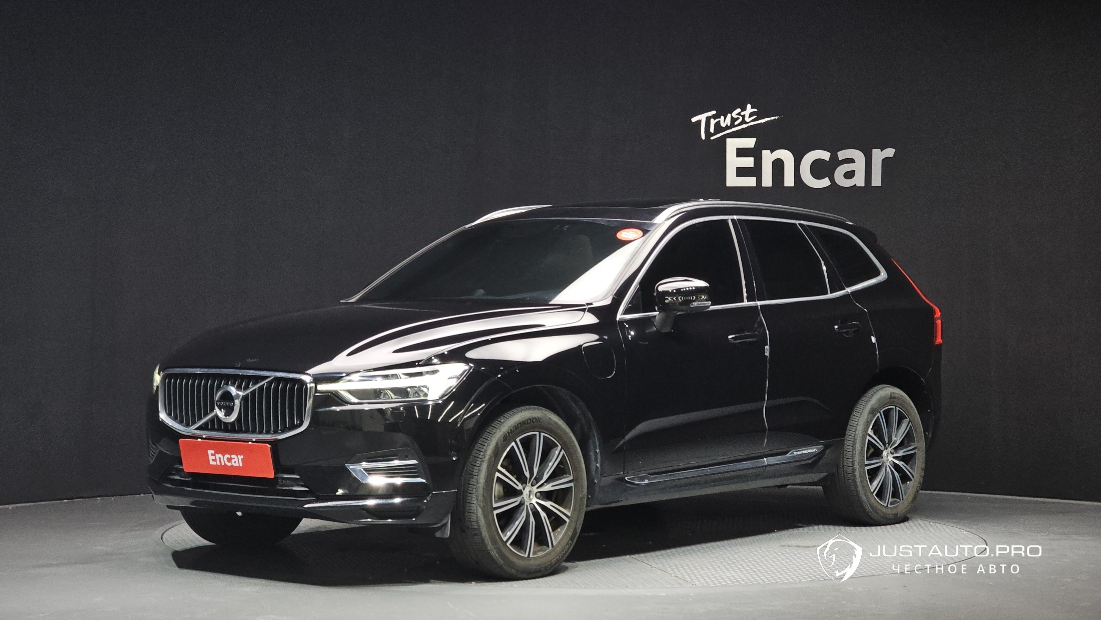 Автомобиль Volvo XC60