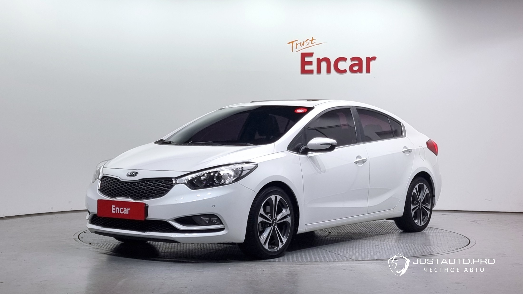 Автомобиль Kia K3