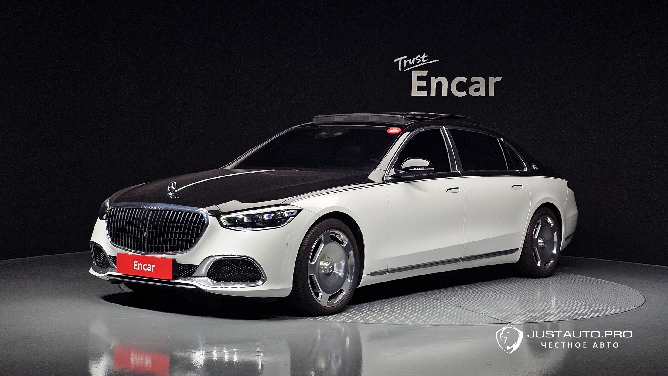 Автомобиль Mercedes-Benz S-Class