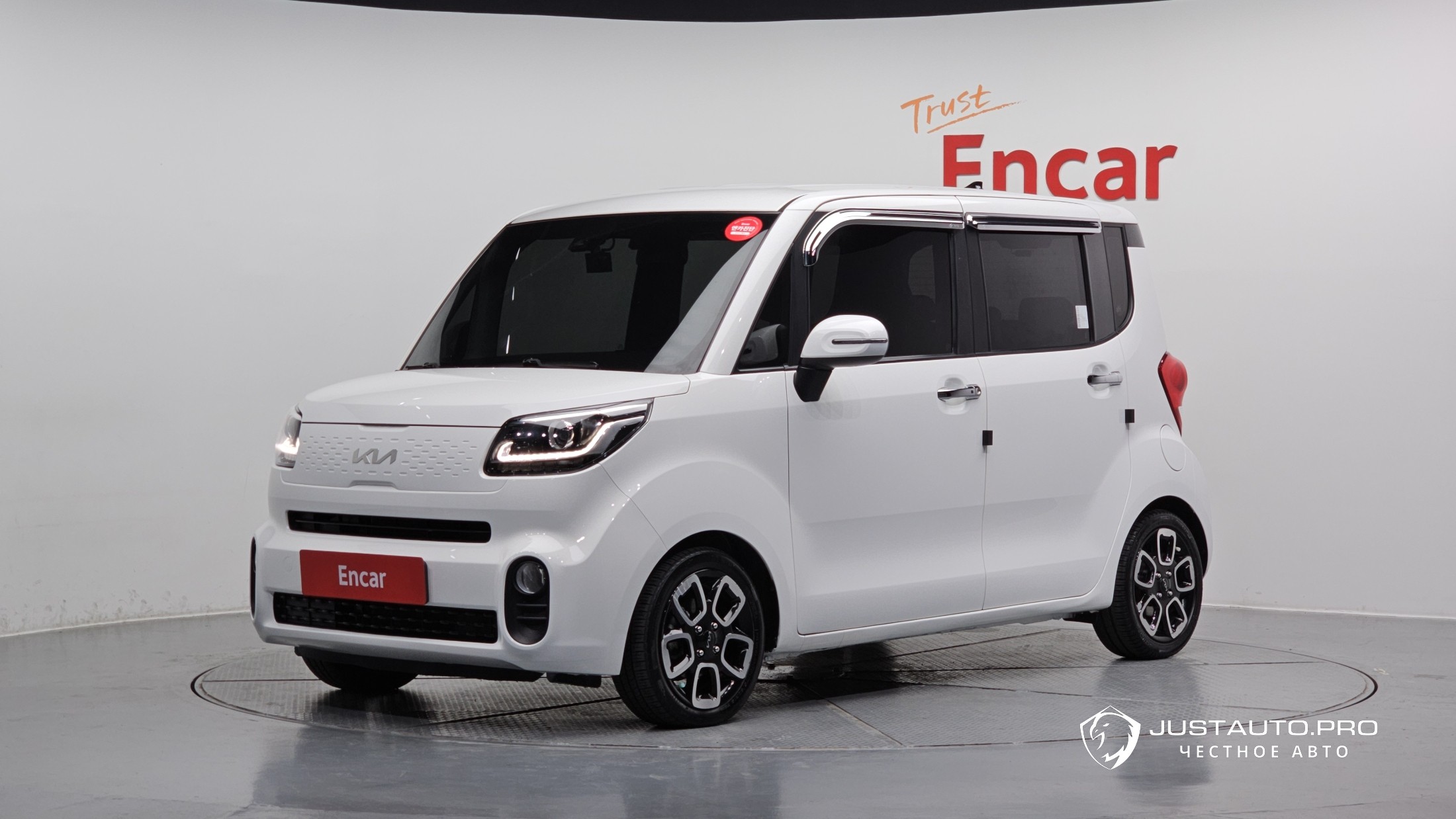 Автомобиль Kia RAY