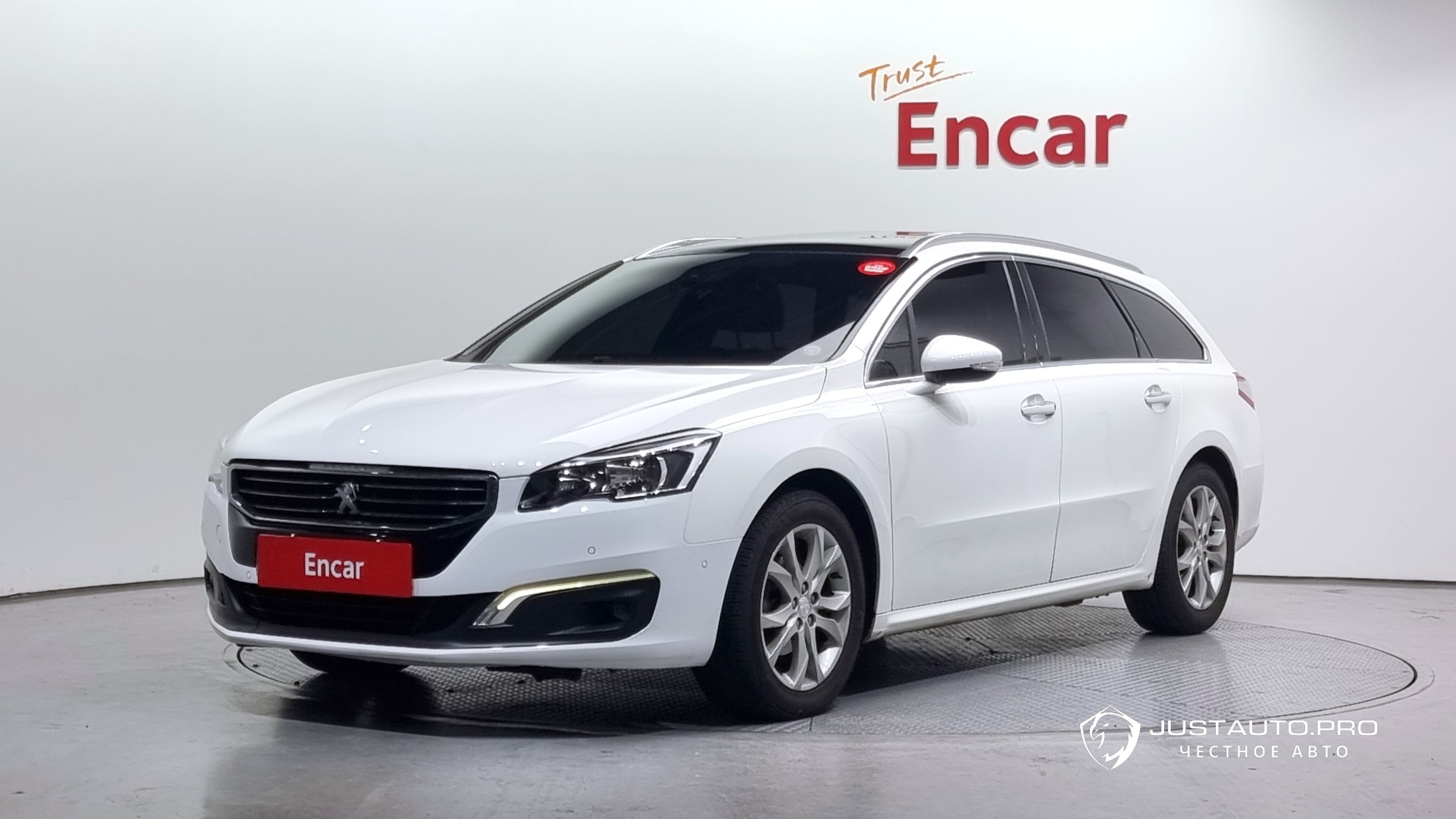 Автомобиль Peugeot 508