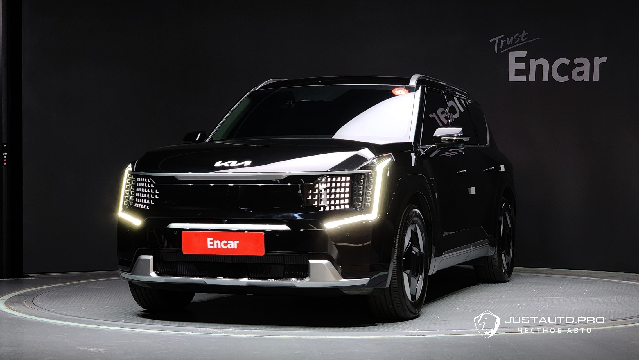 Автомобиль Kia EV9