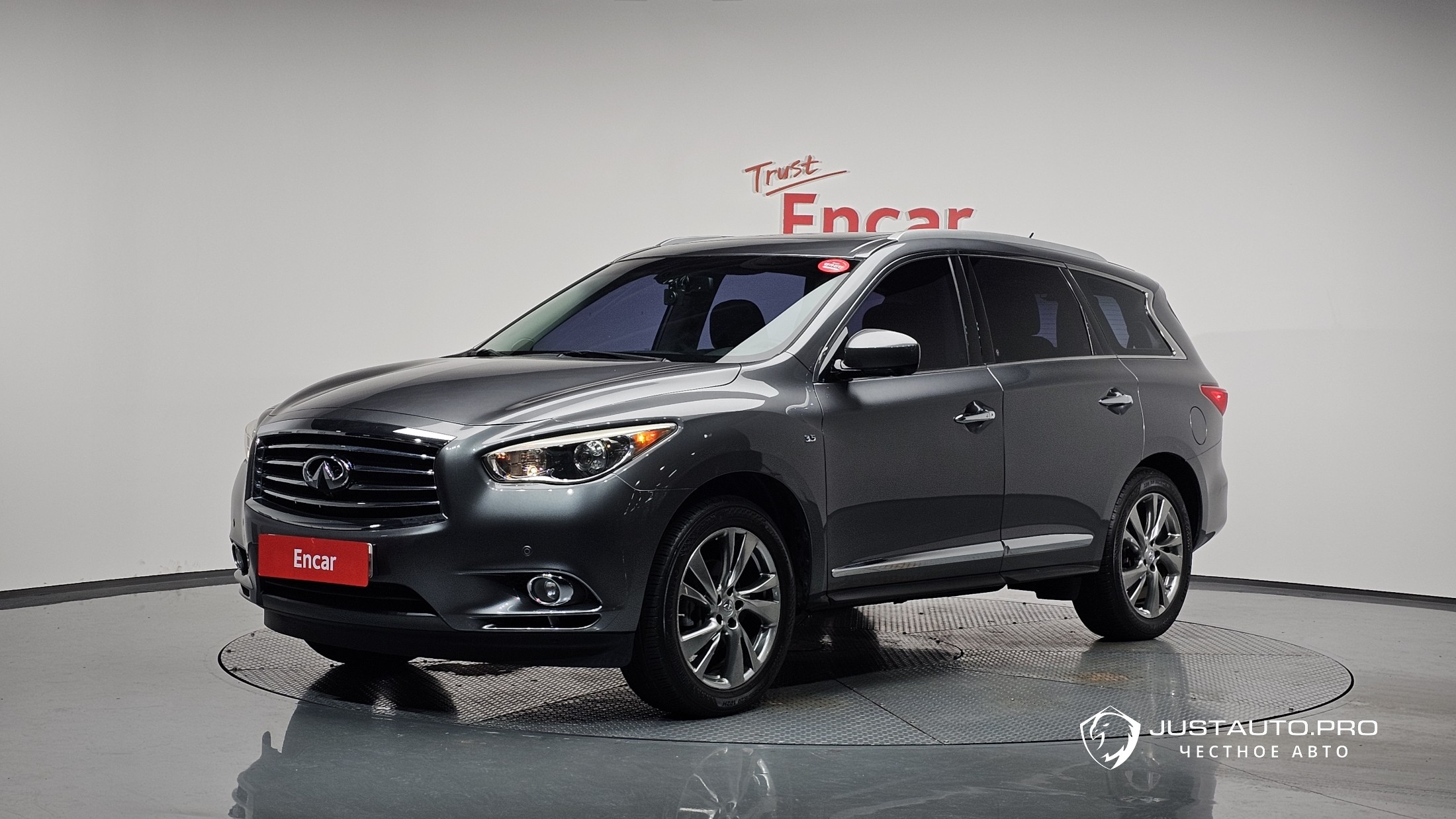 Автомобиль Infiniti QX60