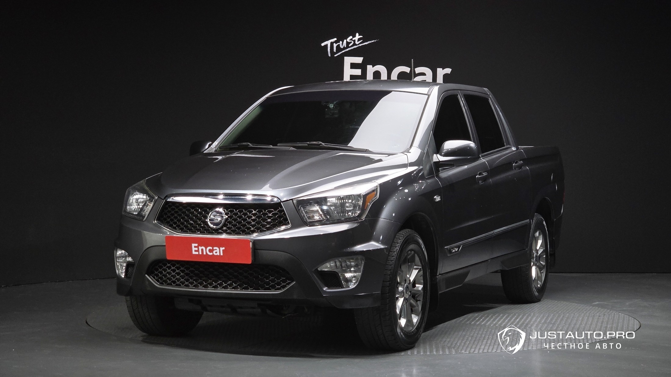 Автомобиль KG_Mobility_Ssangyong KORANDO