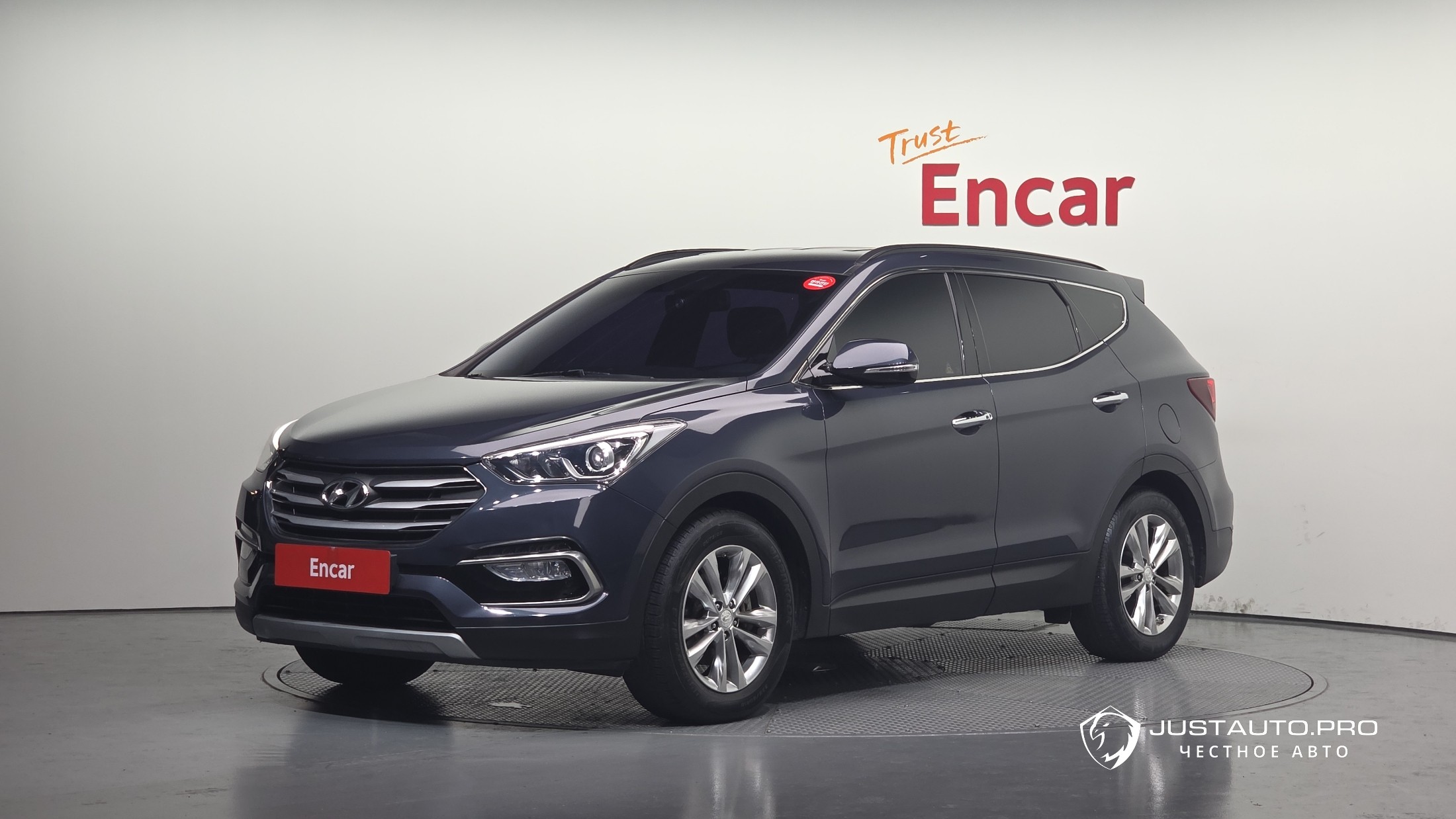 Автомобиль Hyundai Santafe