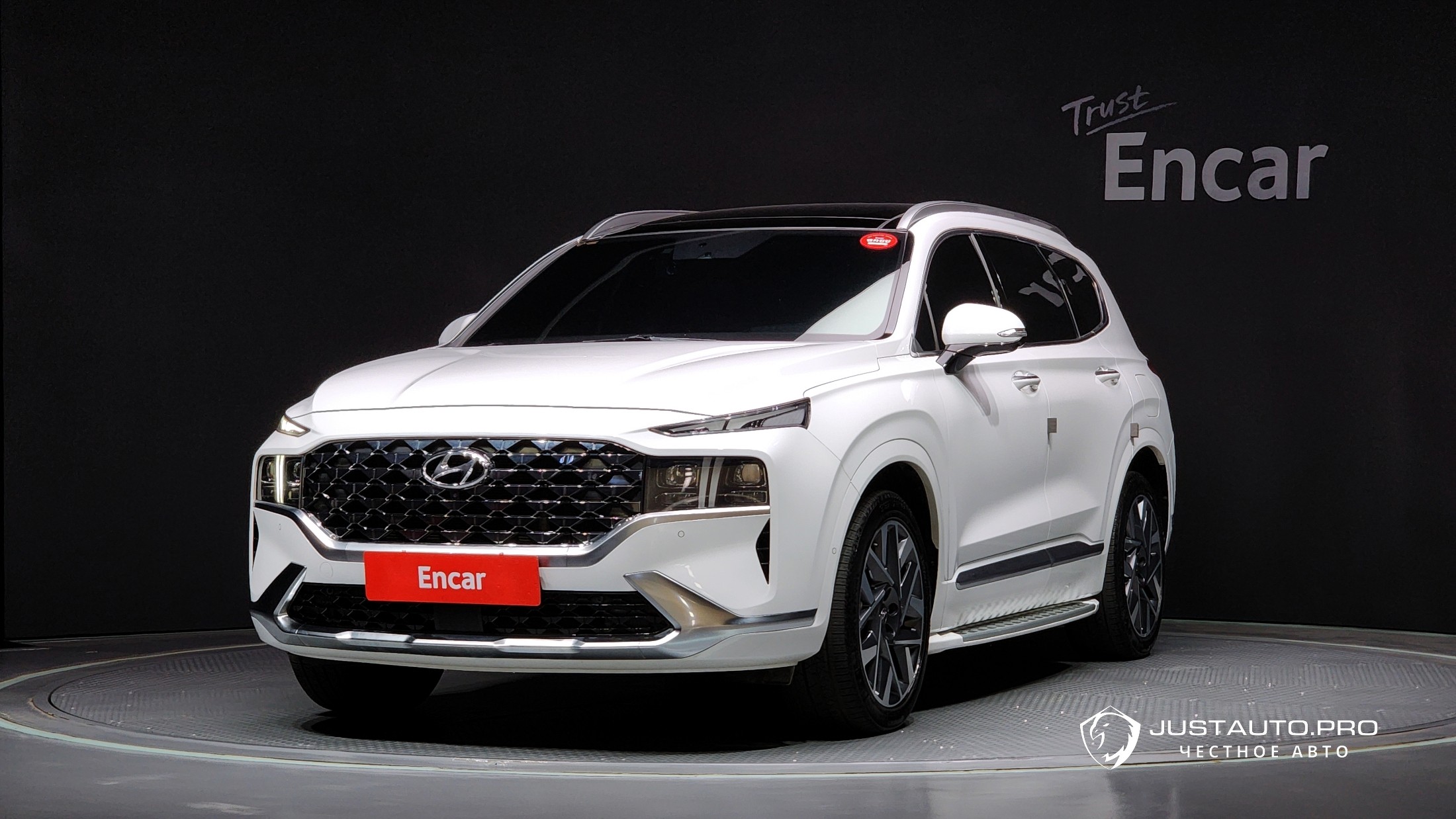 Автомобиль Hyundai Santafe