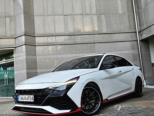 Автомобиль Hyundai AVANTE