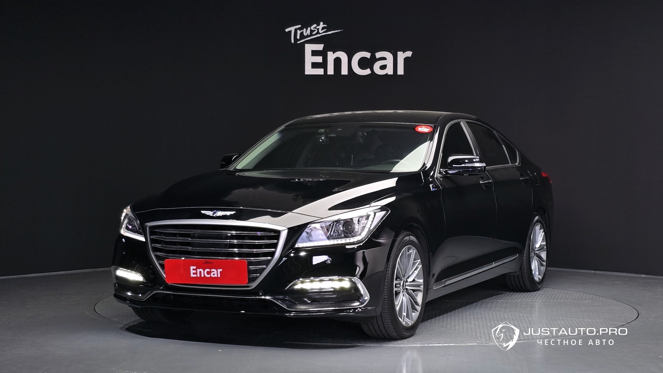 Автомобиль Genesis G80