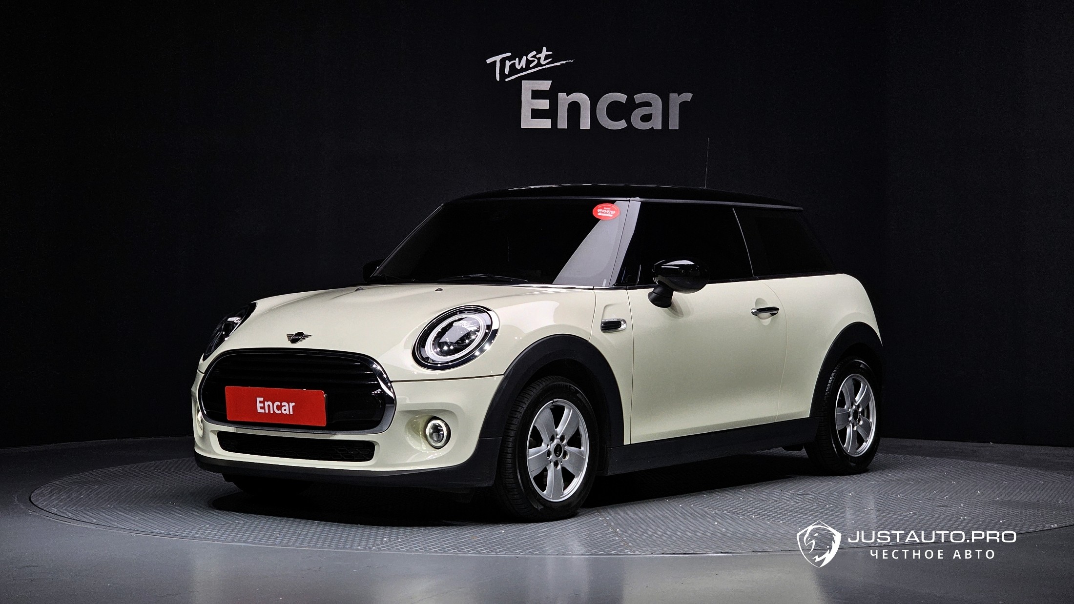 Автомобиль Mini Cooper