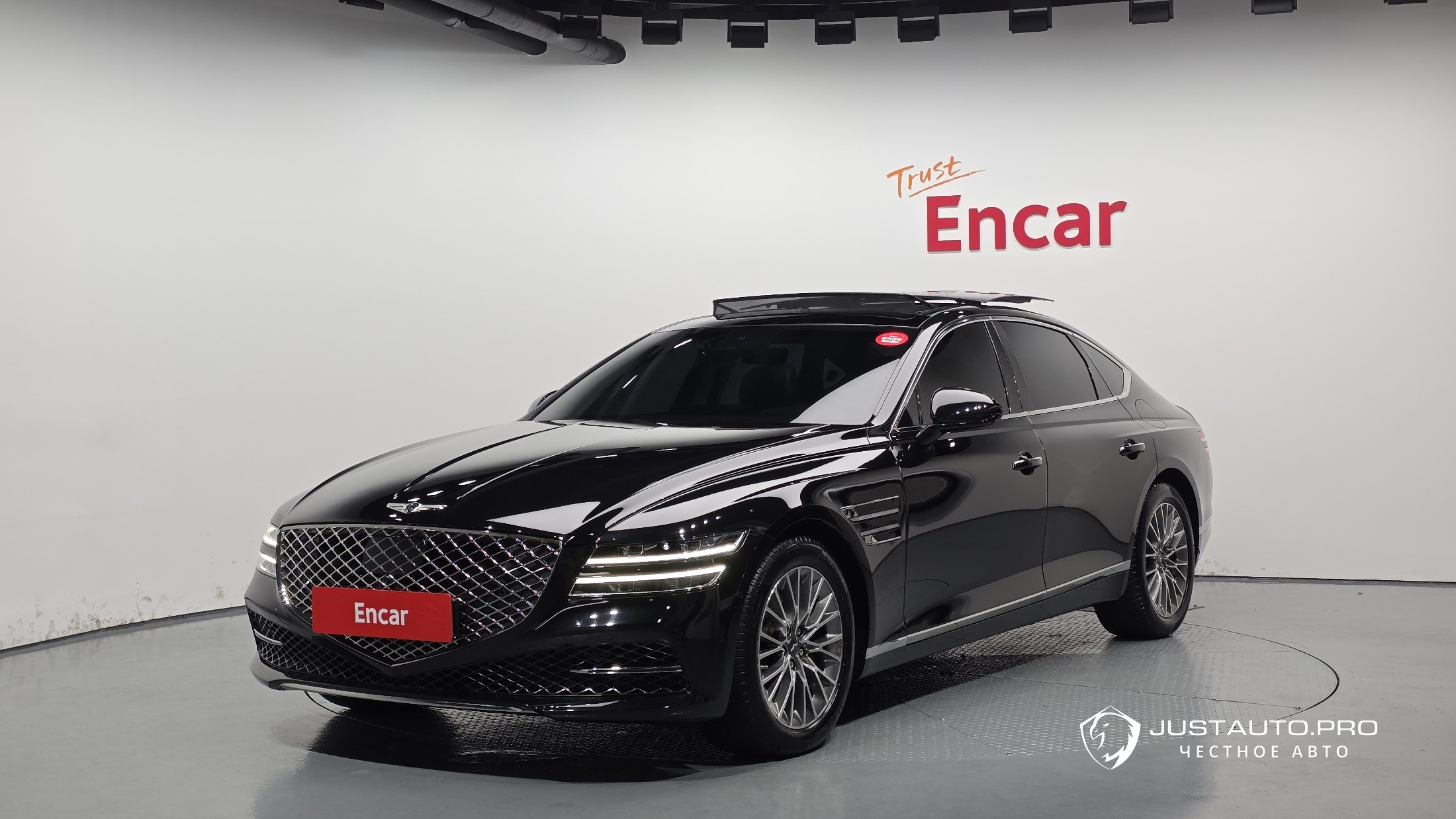 Автомобиль Genesis G80