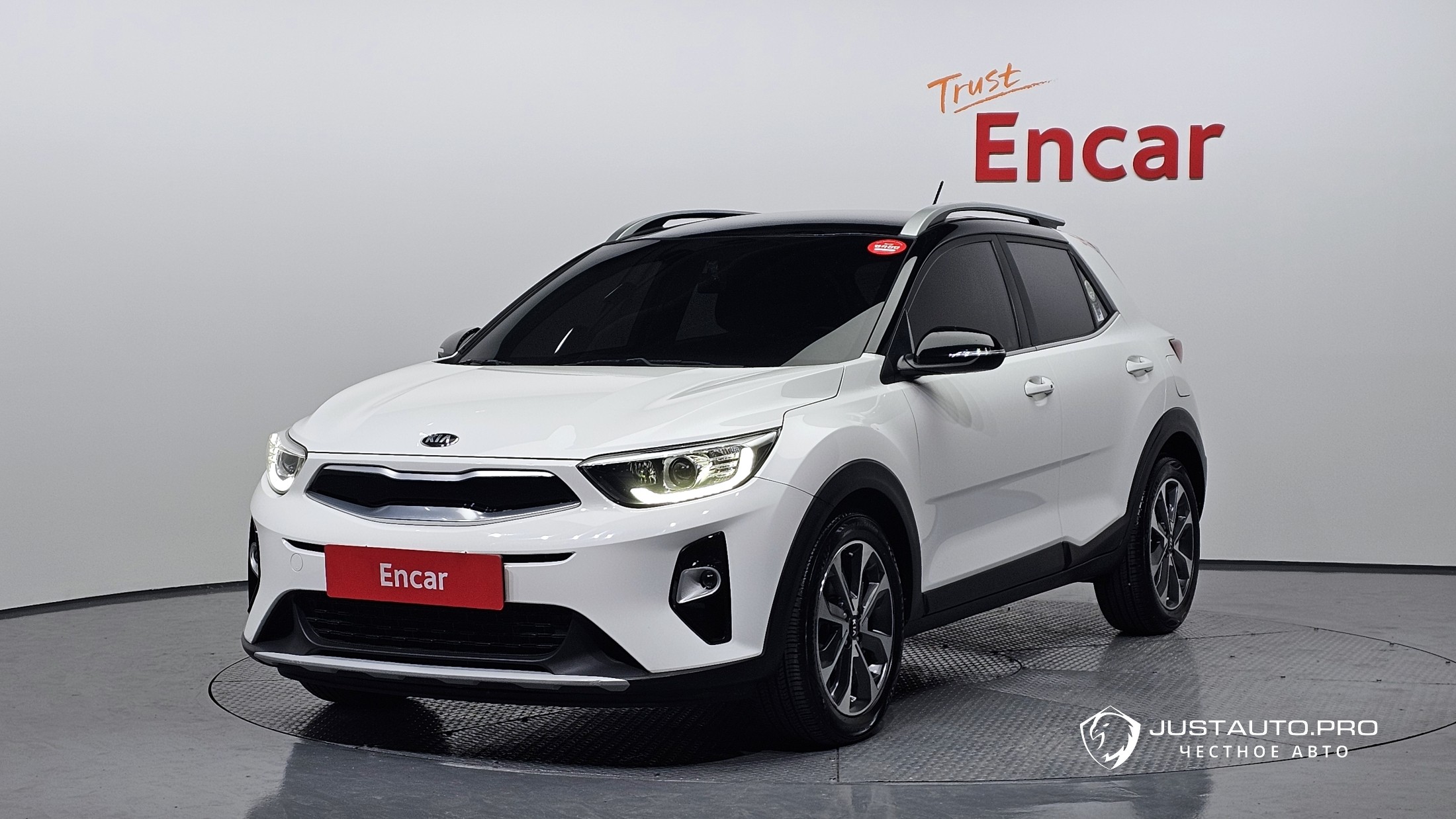 Автомобиль Kia Stonic