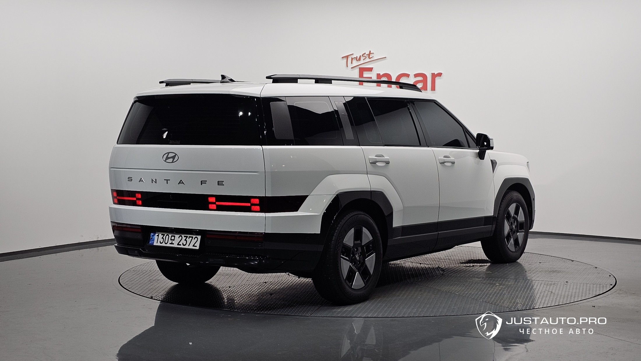Автомобиль Hyundai Santafe