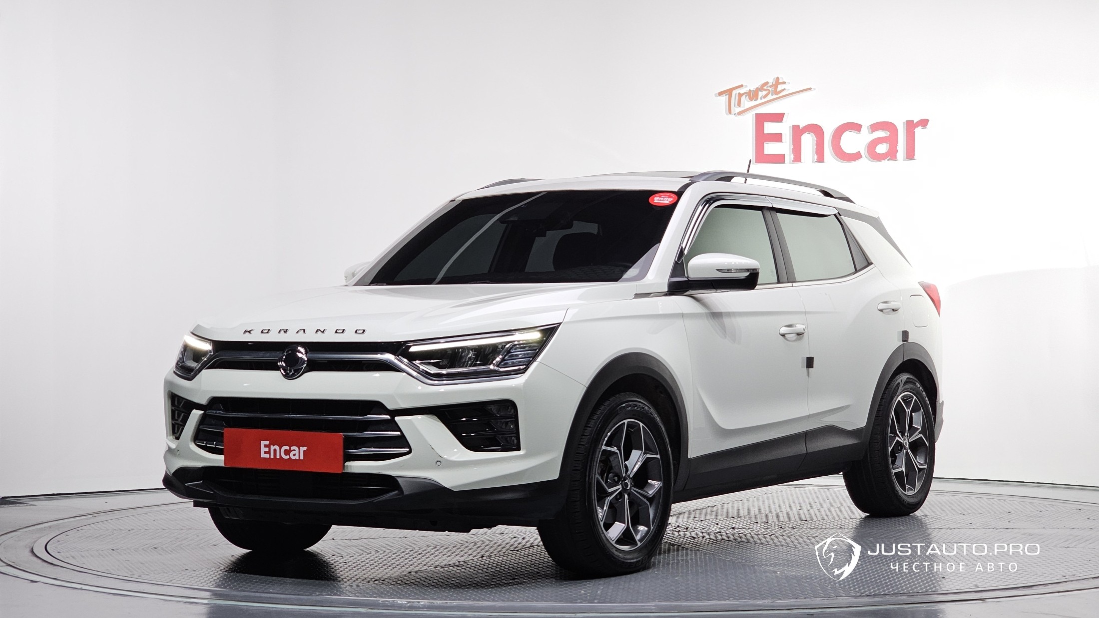 Автомобиль KG_Mobility_Ssangyong KORANDO