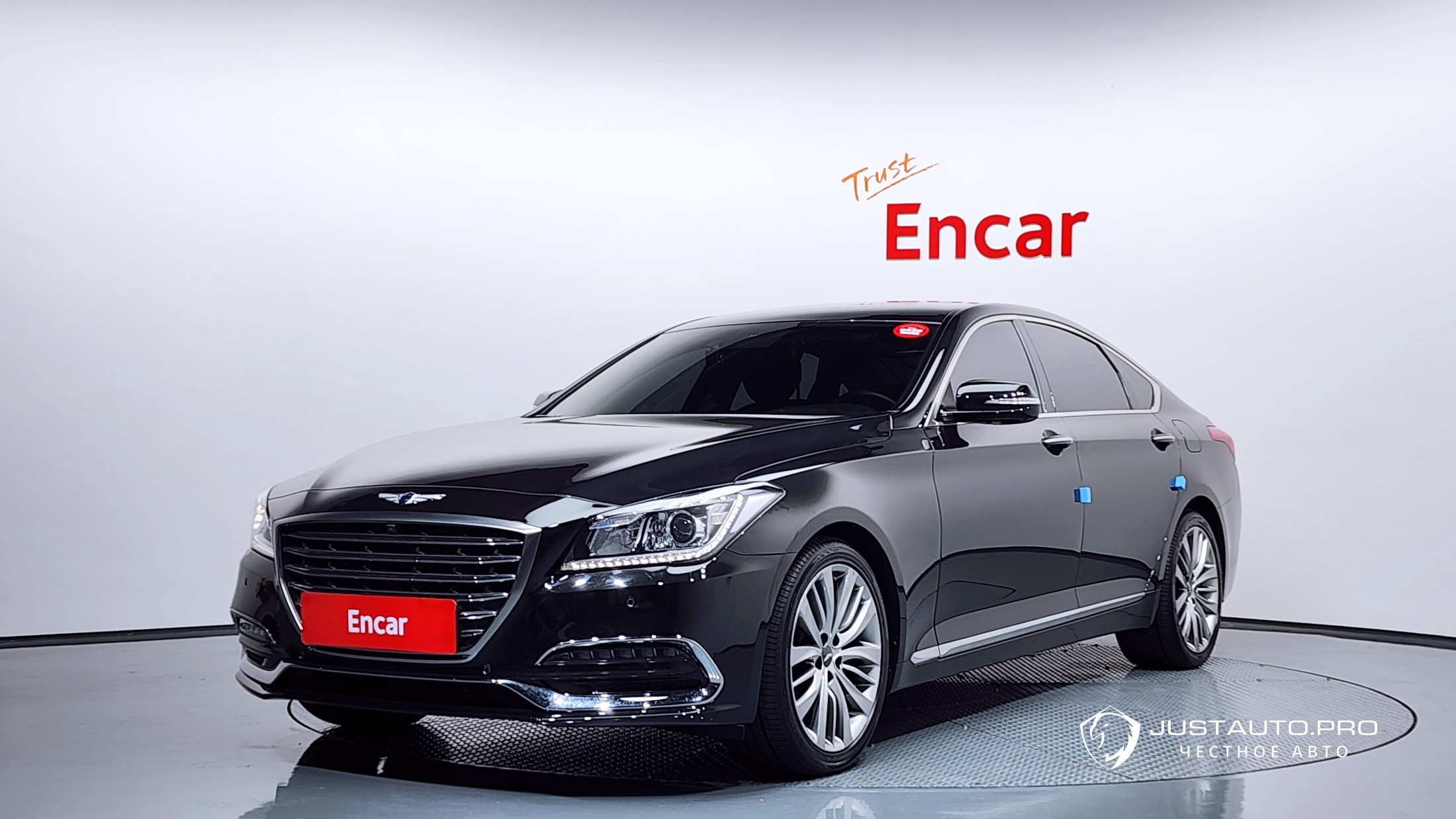 Автомобиль Genesis G80