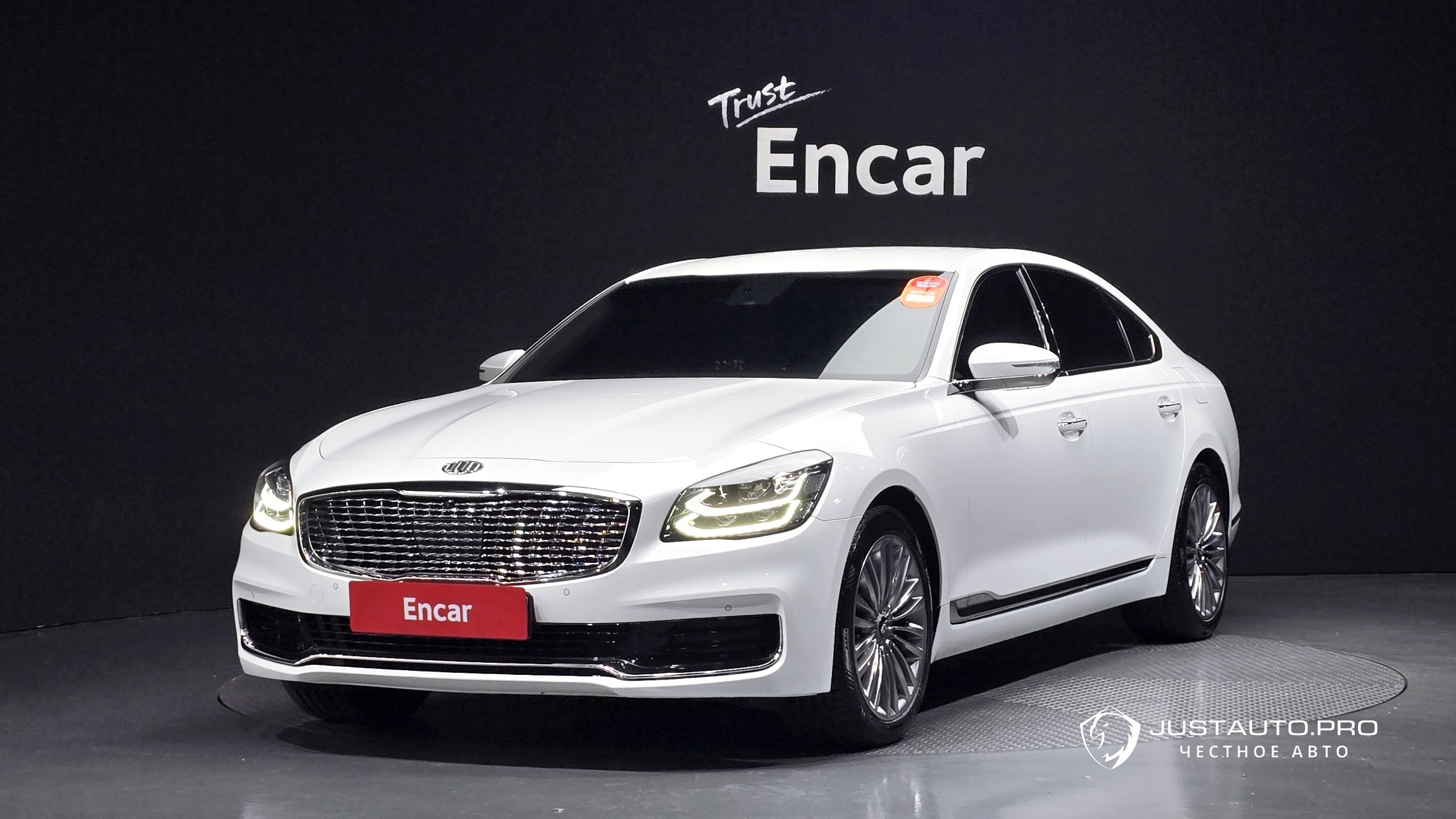 Автомобиль Kia K9