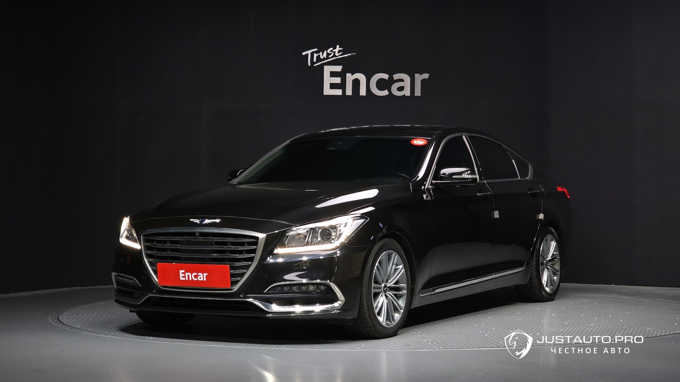Автомобиль Genesis G80