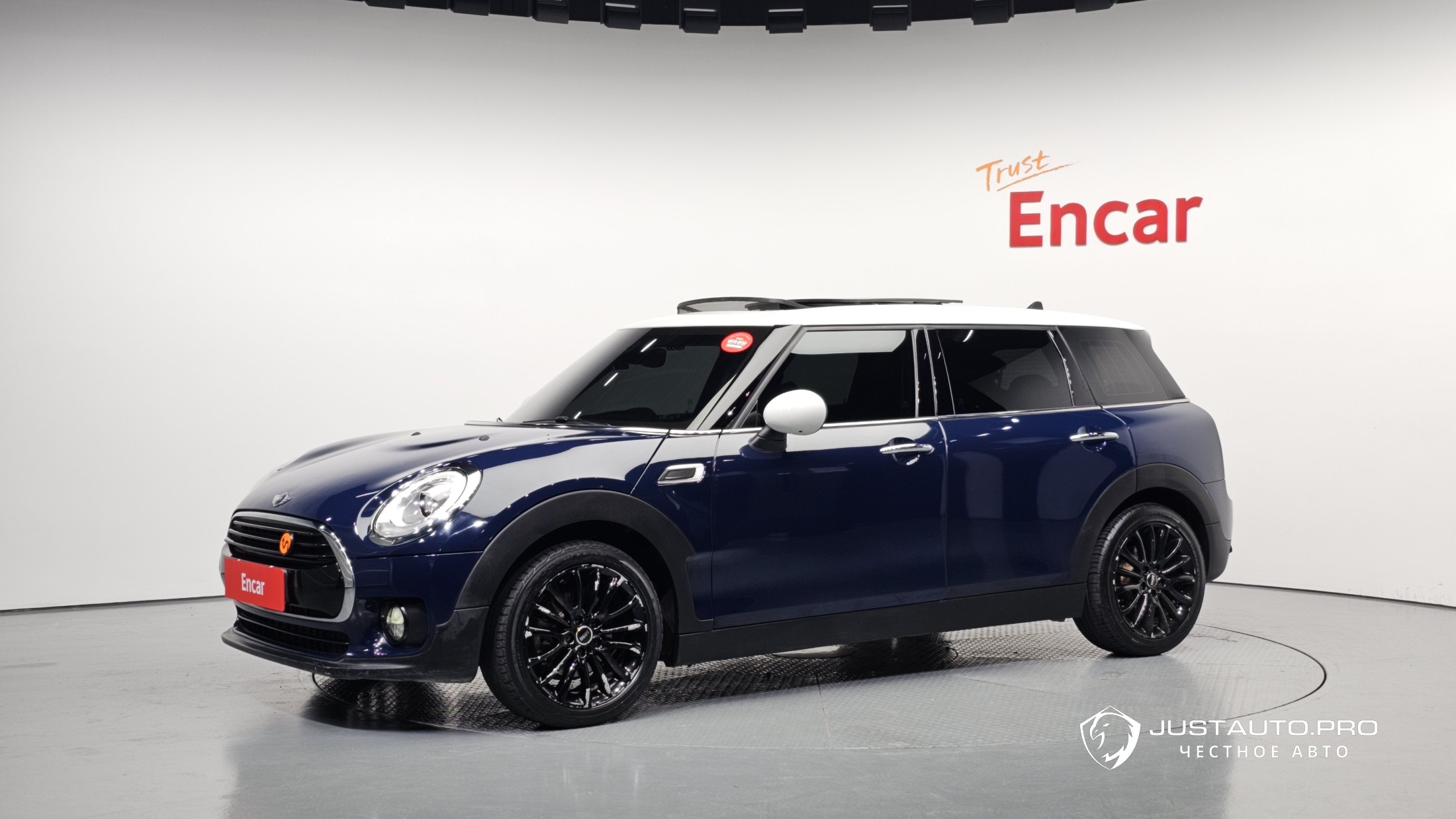 Автомобиль Mini Clubman