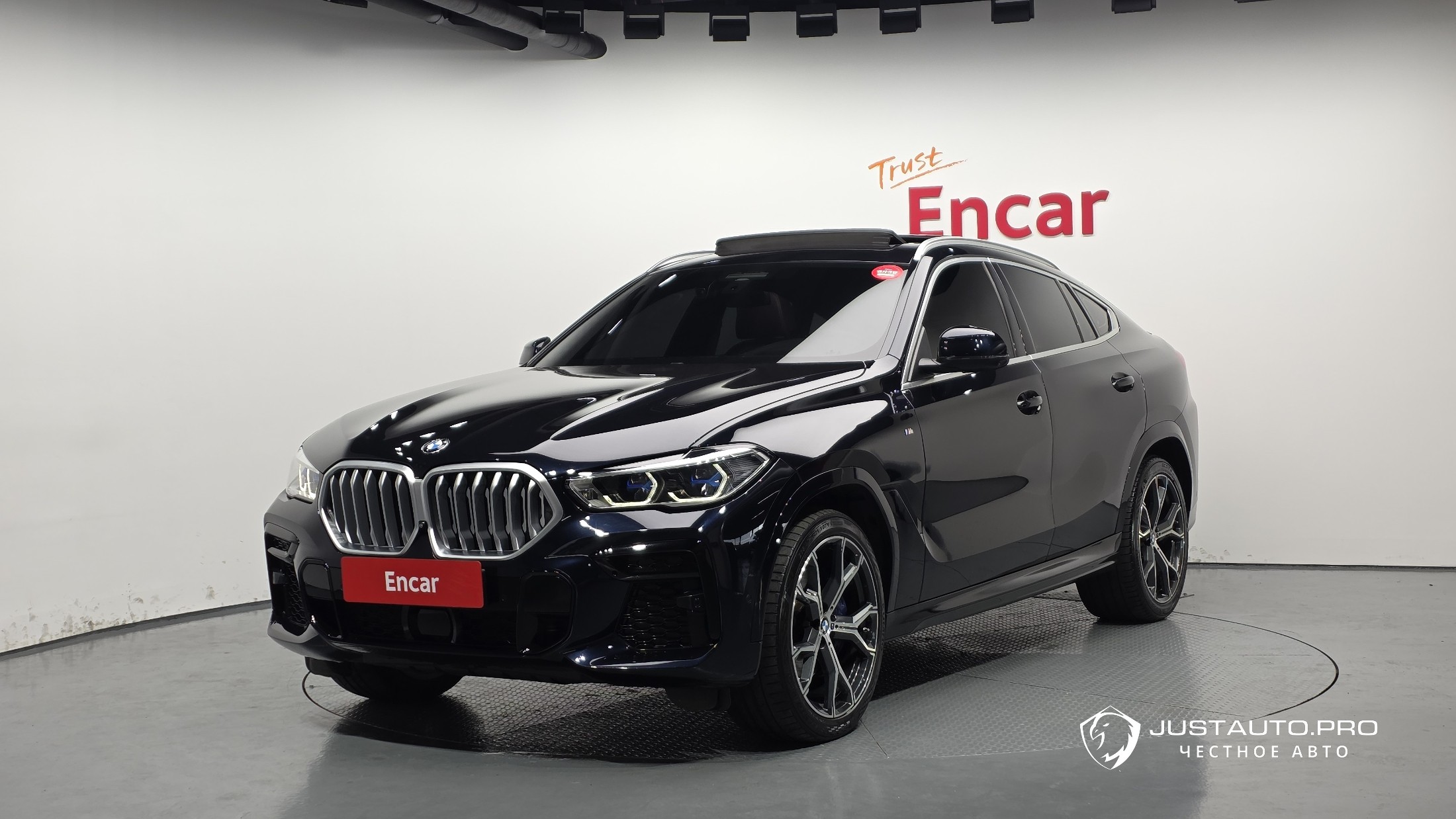 Автомобиль BMW X6