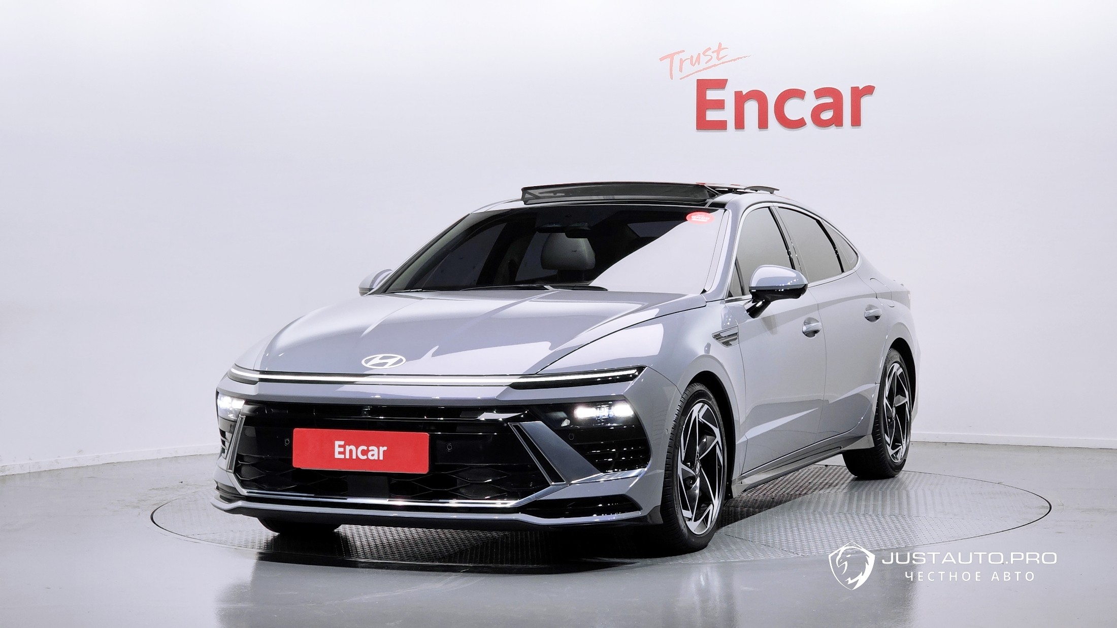 Автомобиль Hyundai Sonata