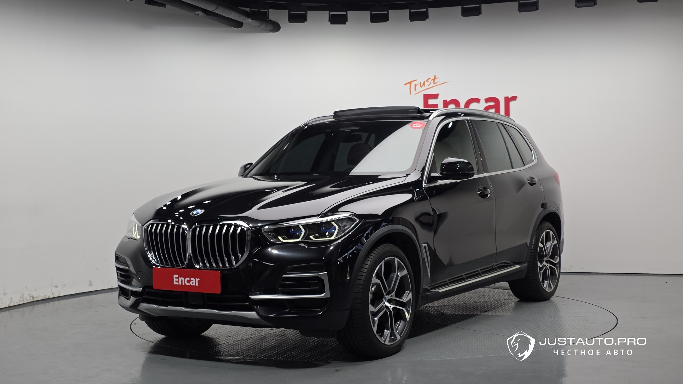 Автомобиль BMW X5