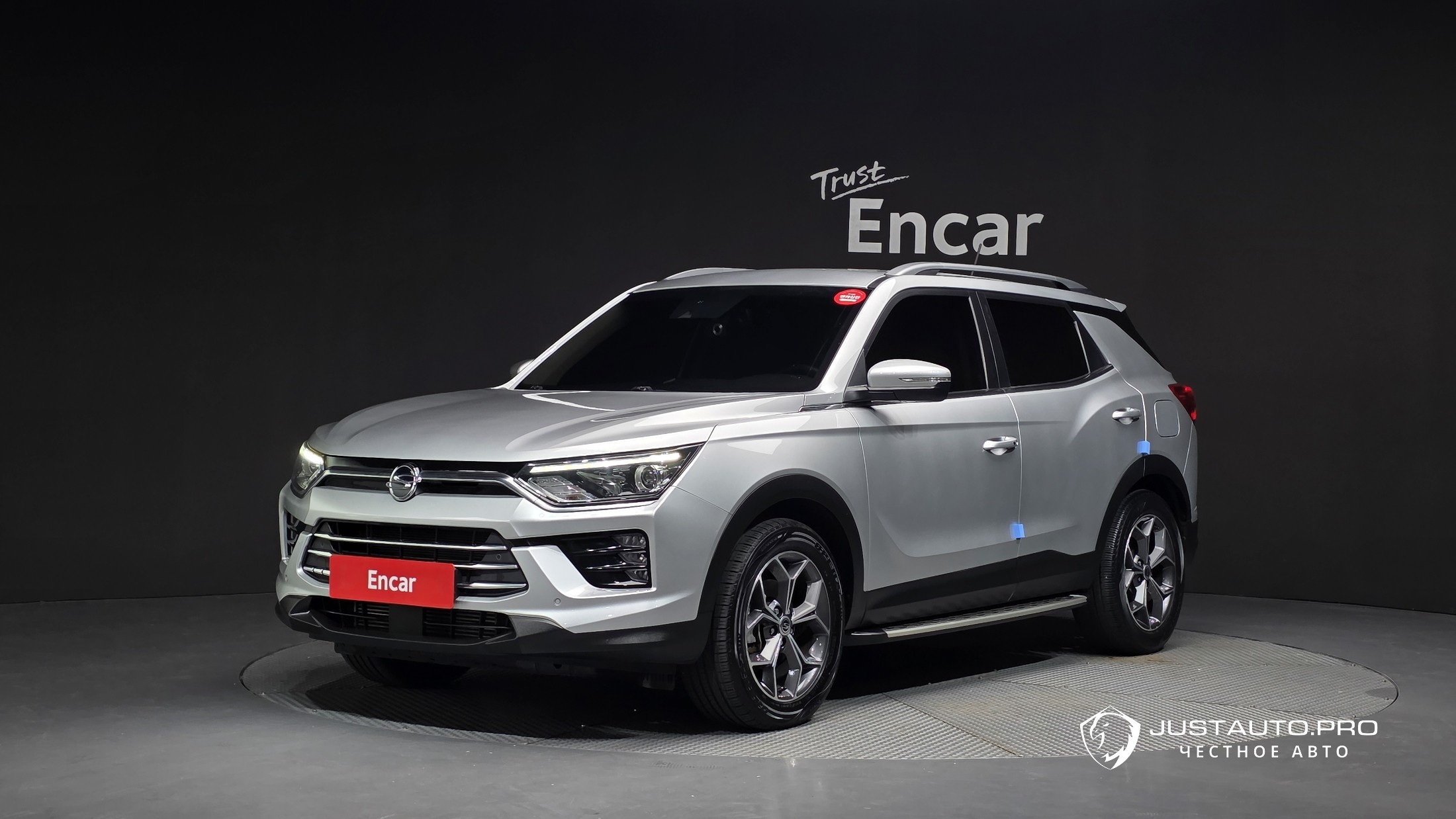 Автомобиль KG_Mobility_Ssangyong KORANDO