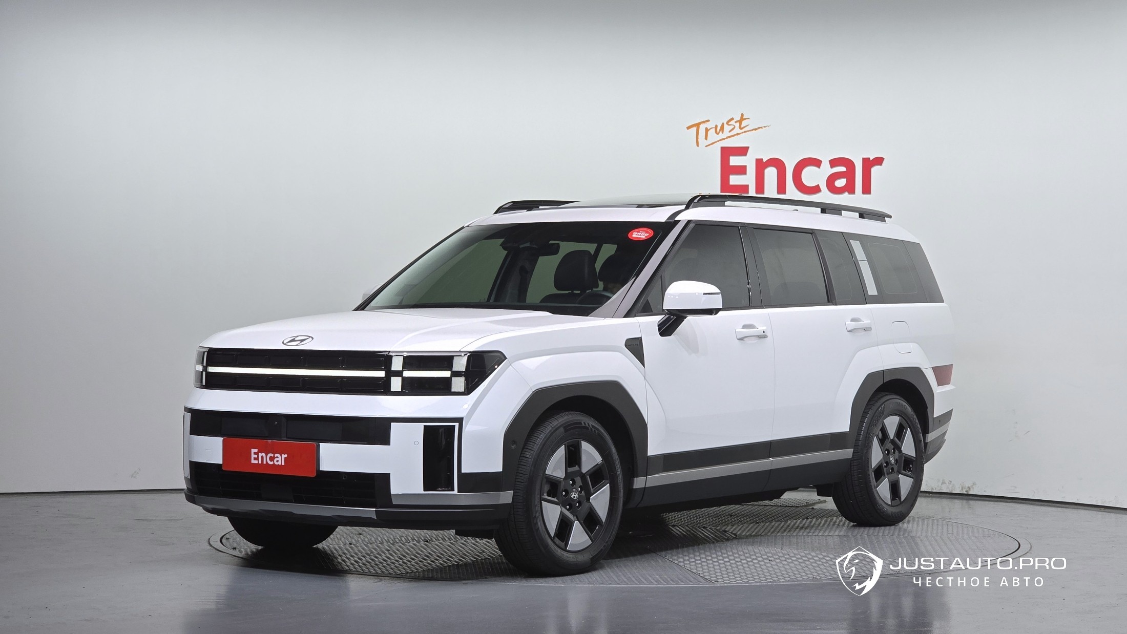 Автомобиль Hyundai Santafe