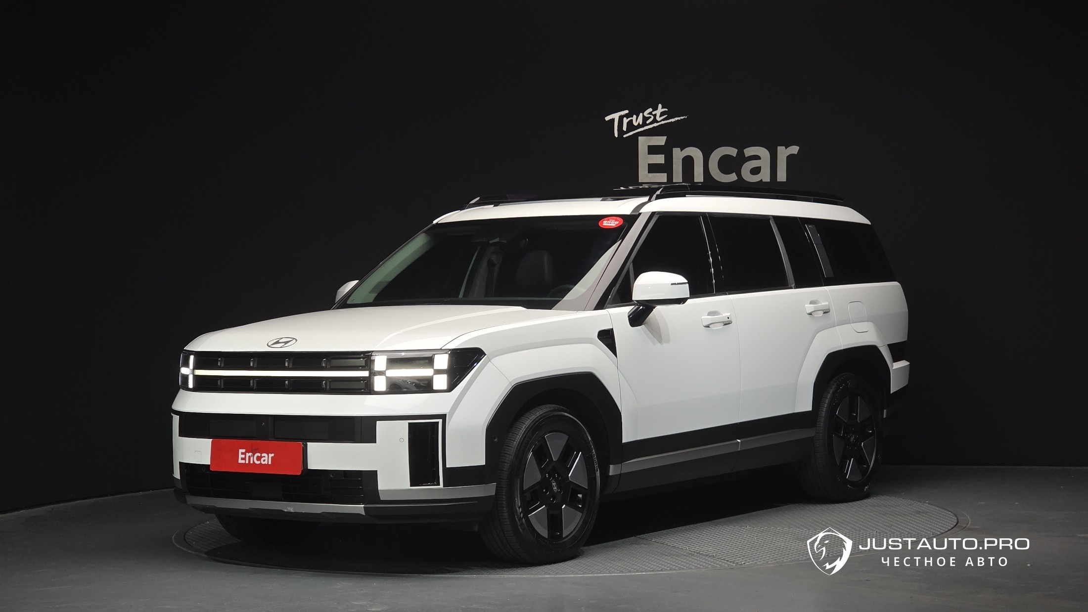 Автомобиль Hyundai Santafe