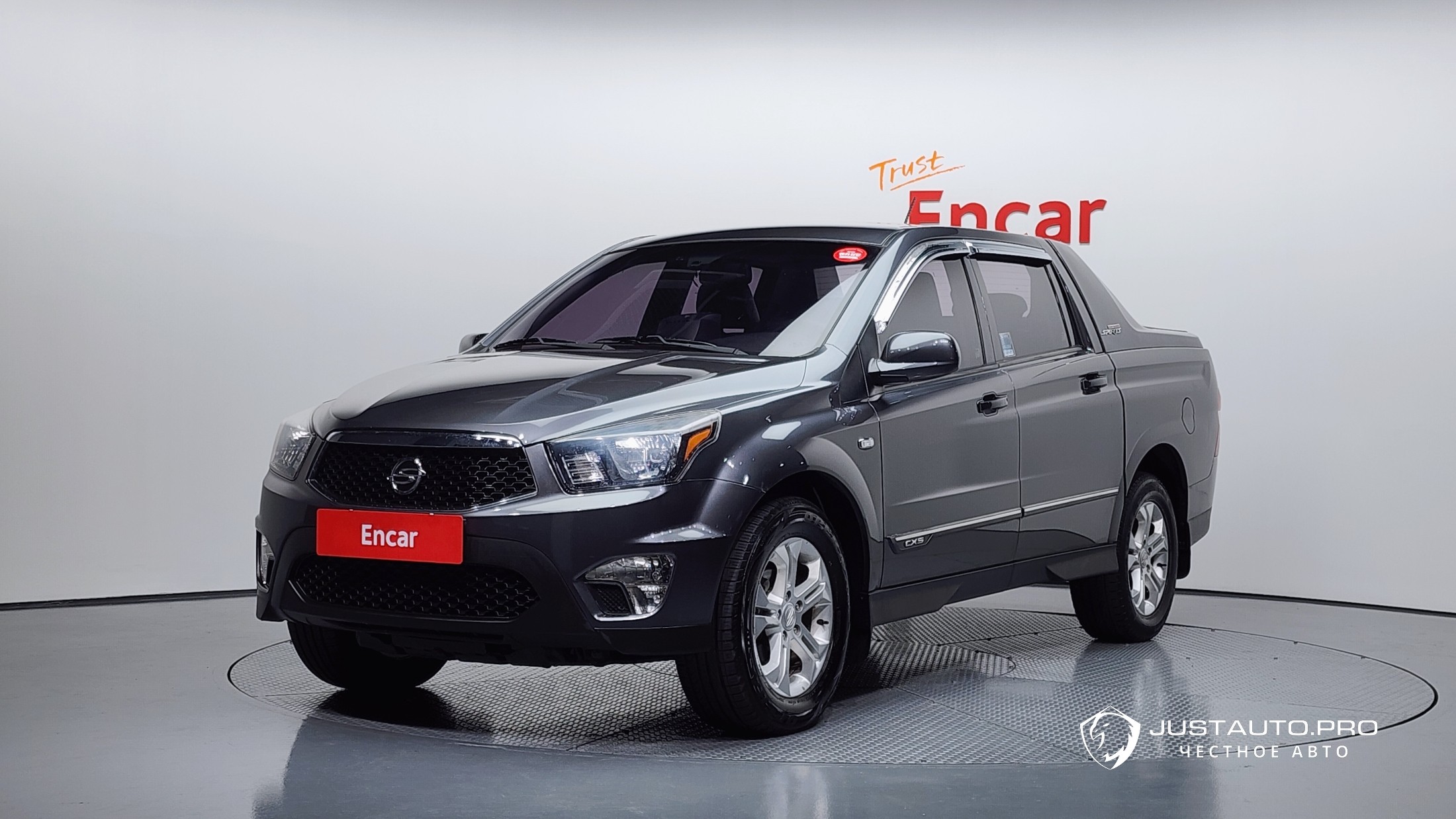Автомобиль KG_Mobility_Ssangyong KORANDO