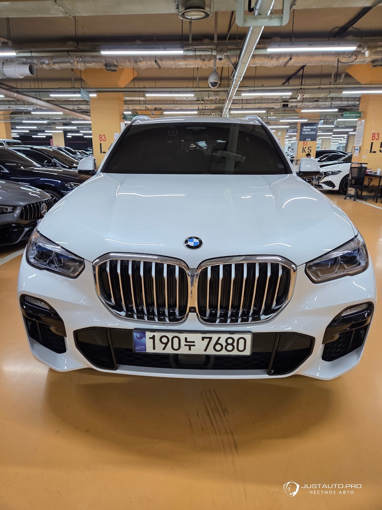 Автомобиль BMW X5
