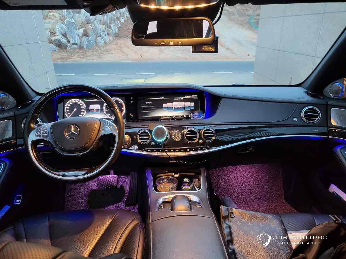 Автомобиль Mercedes-Benz S-Class