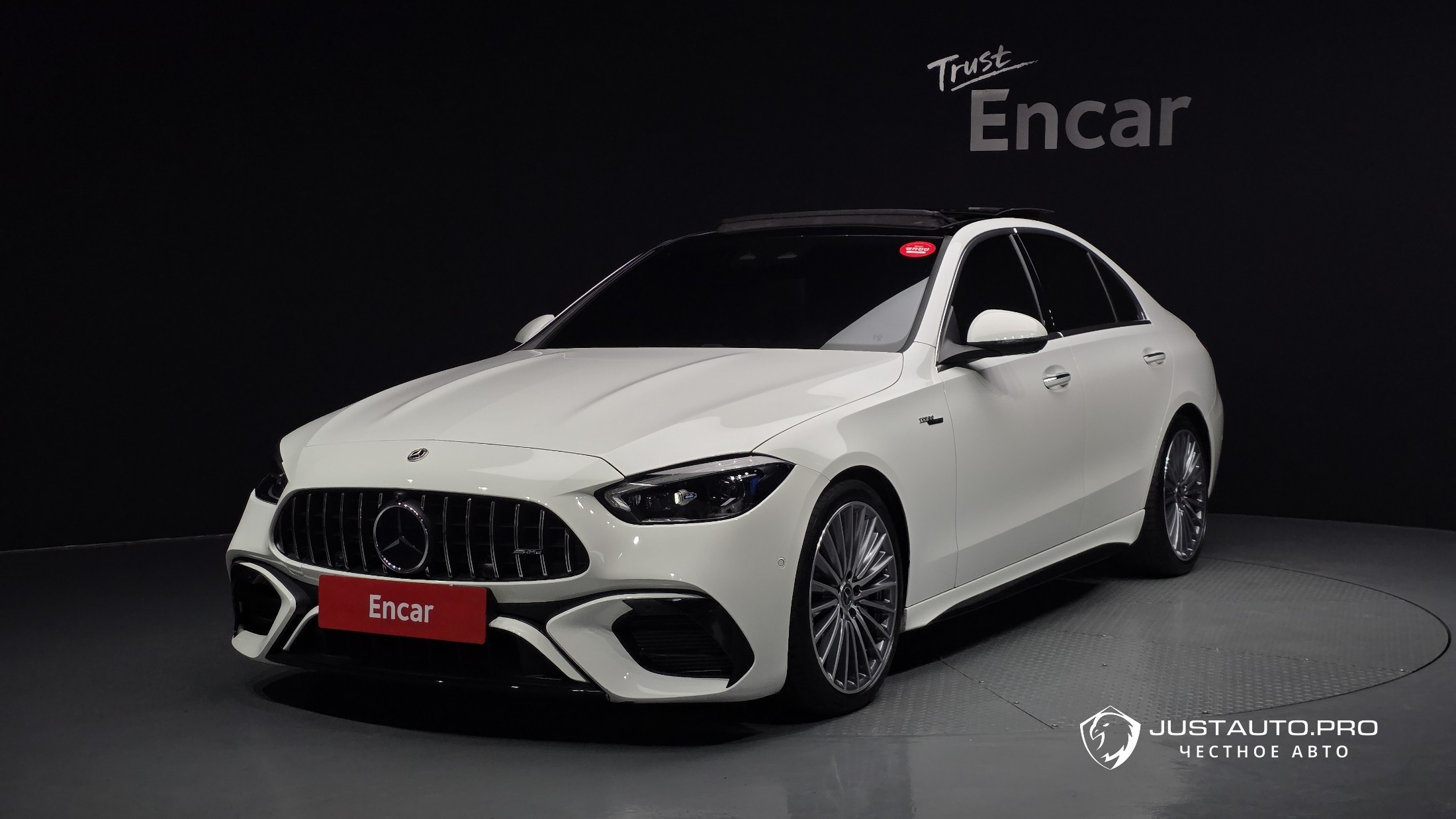 Автомобиль Mercedes-Benz C-Class