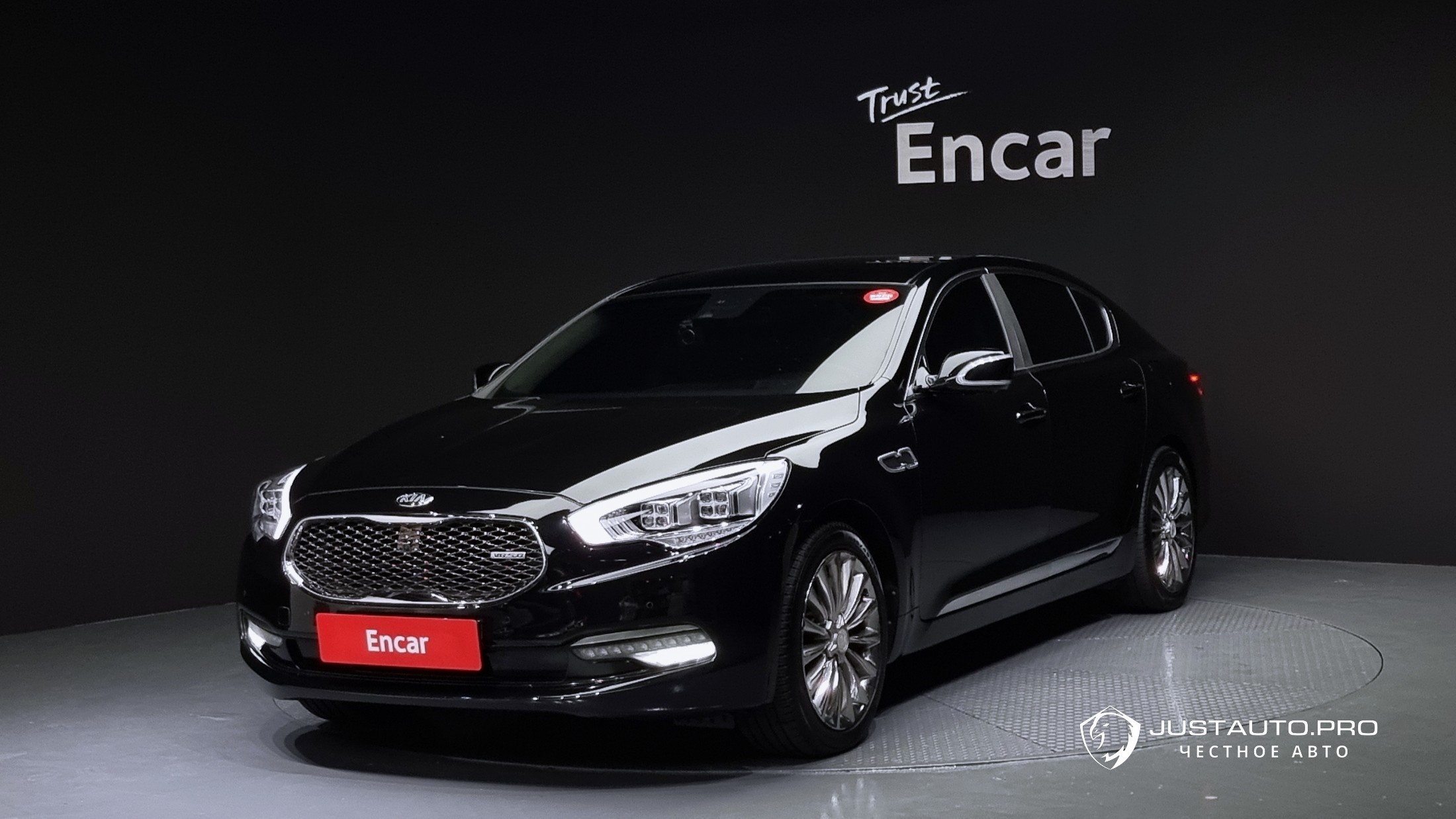 Автомобиль Kia K9