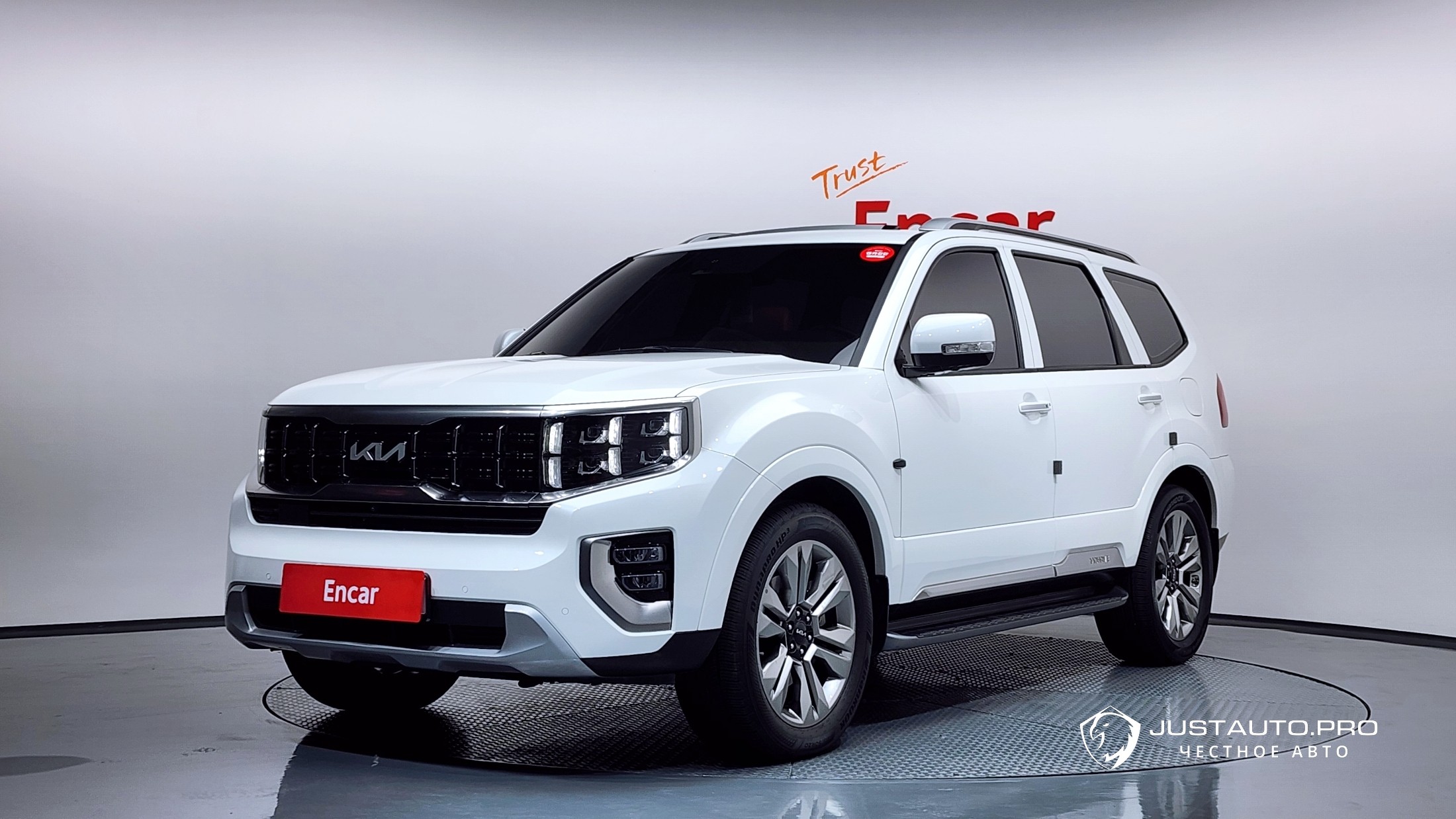 Автомобиль Kia Mohave