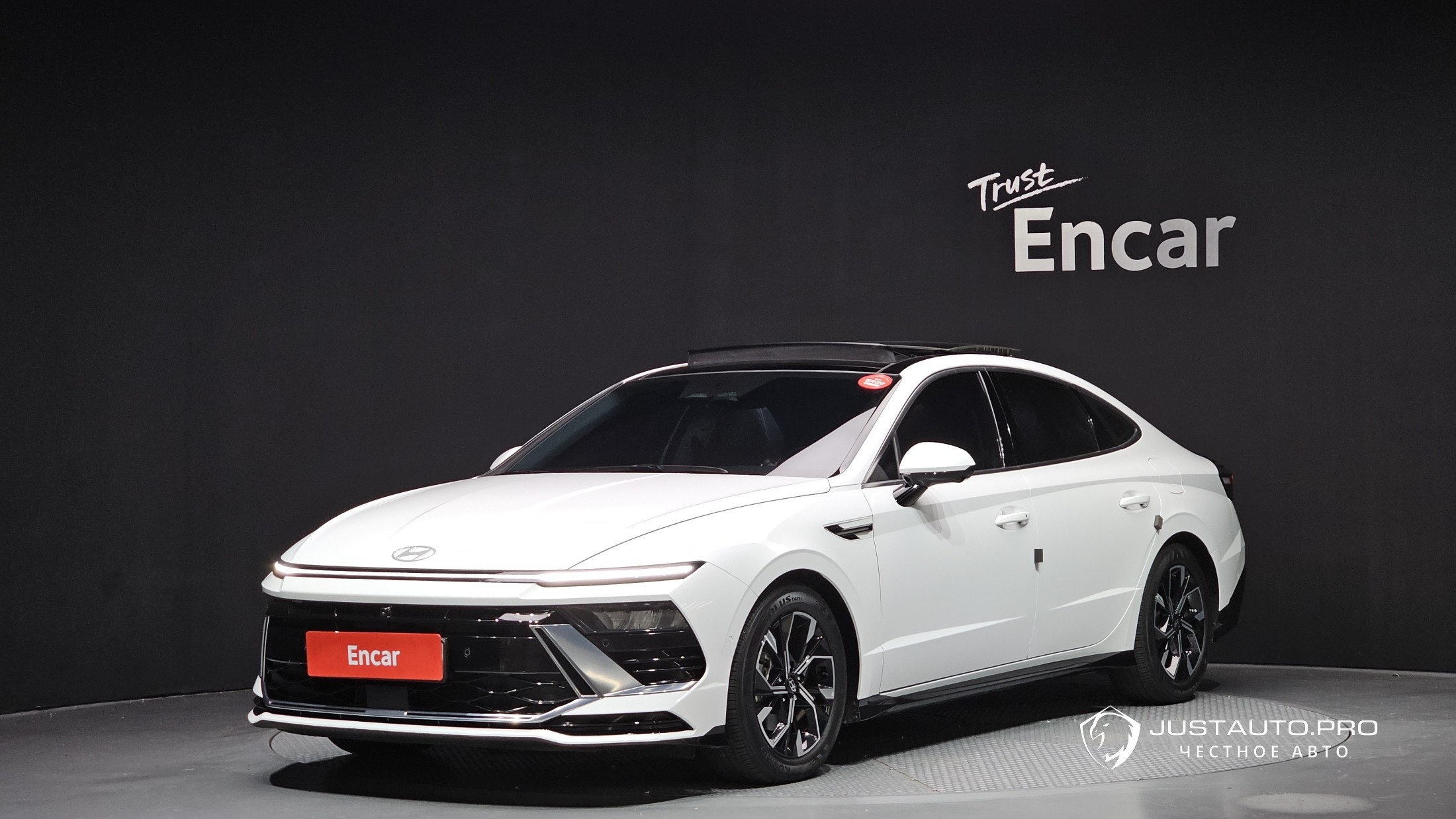 Автомобиль Hyundai Sonata