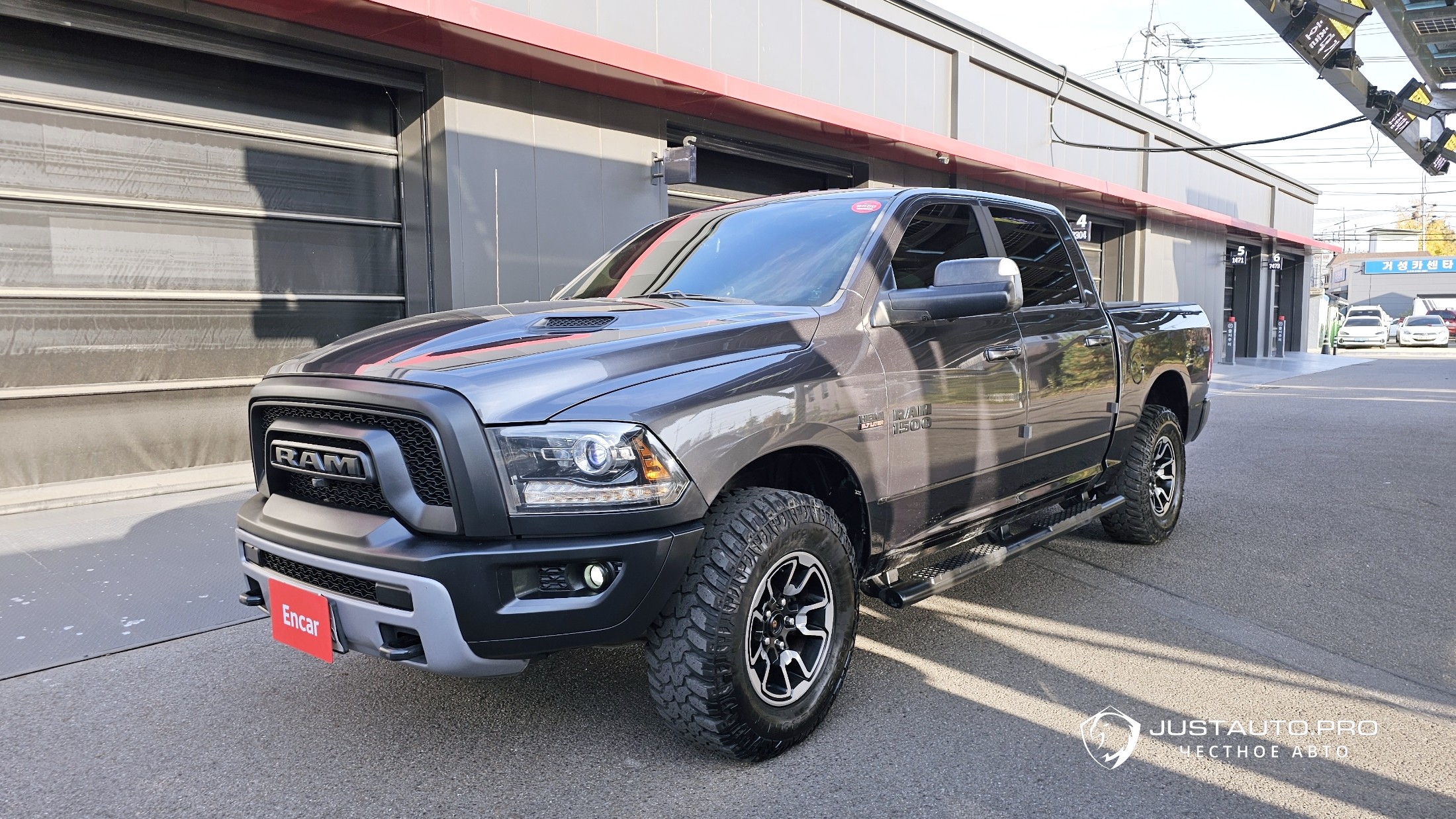 Автомобиль Dodge Ram Pick Up